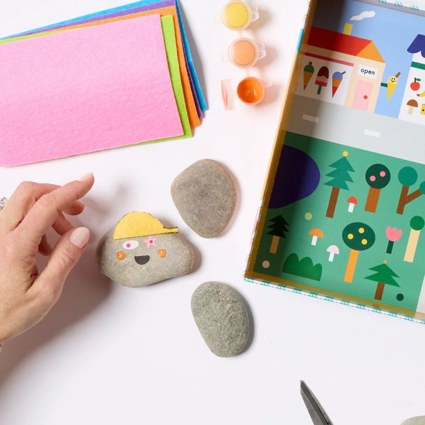 JOURNEY OF SOMETHING KIDS ROCK  PAINTING KIT: COOL FACES