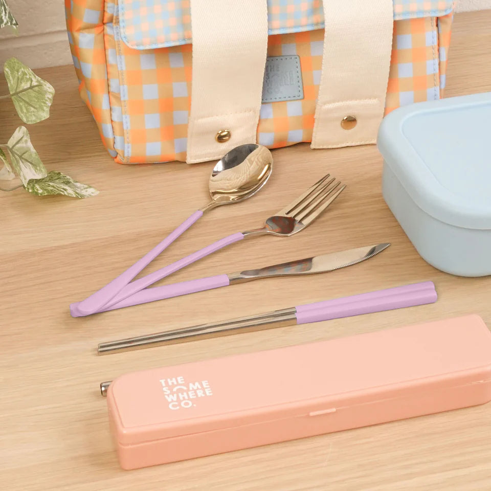 THE SOMEWHERE CO TAKE ME AWAY CUTLERY KIT: SILVER/ LILAC