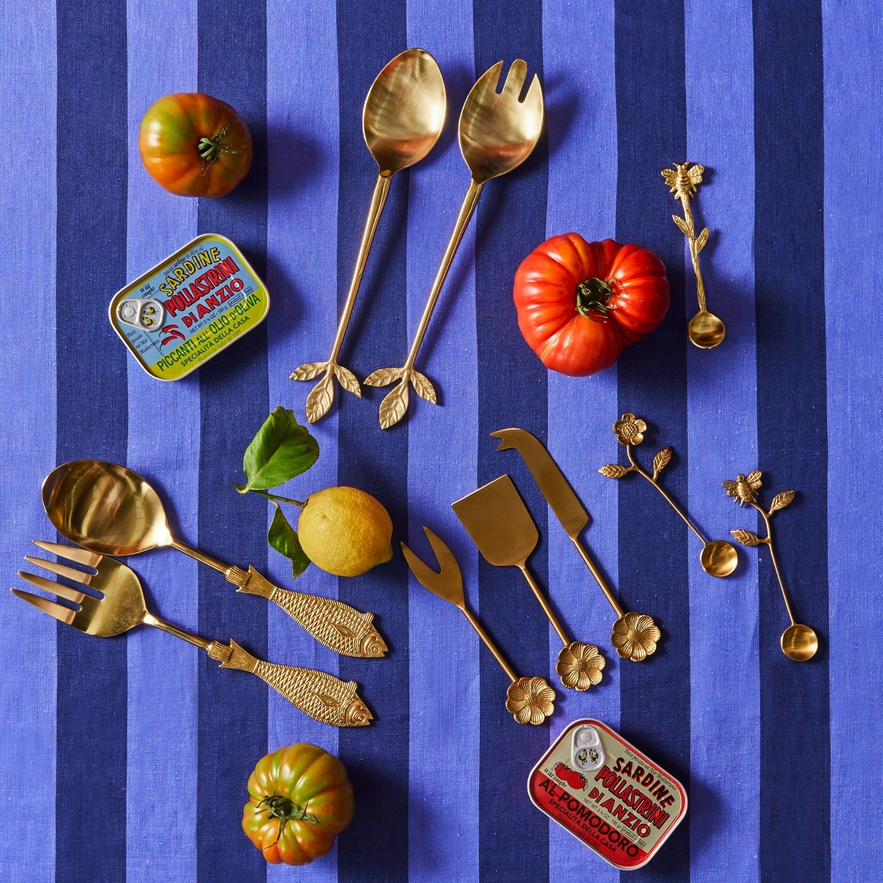 BONNIE AND NEIL LEAVES SALAD SERVERS