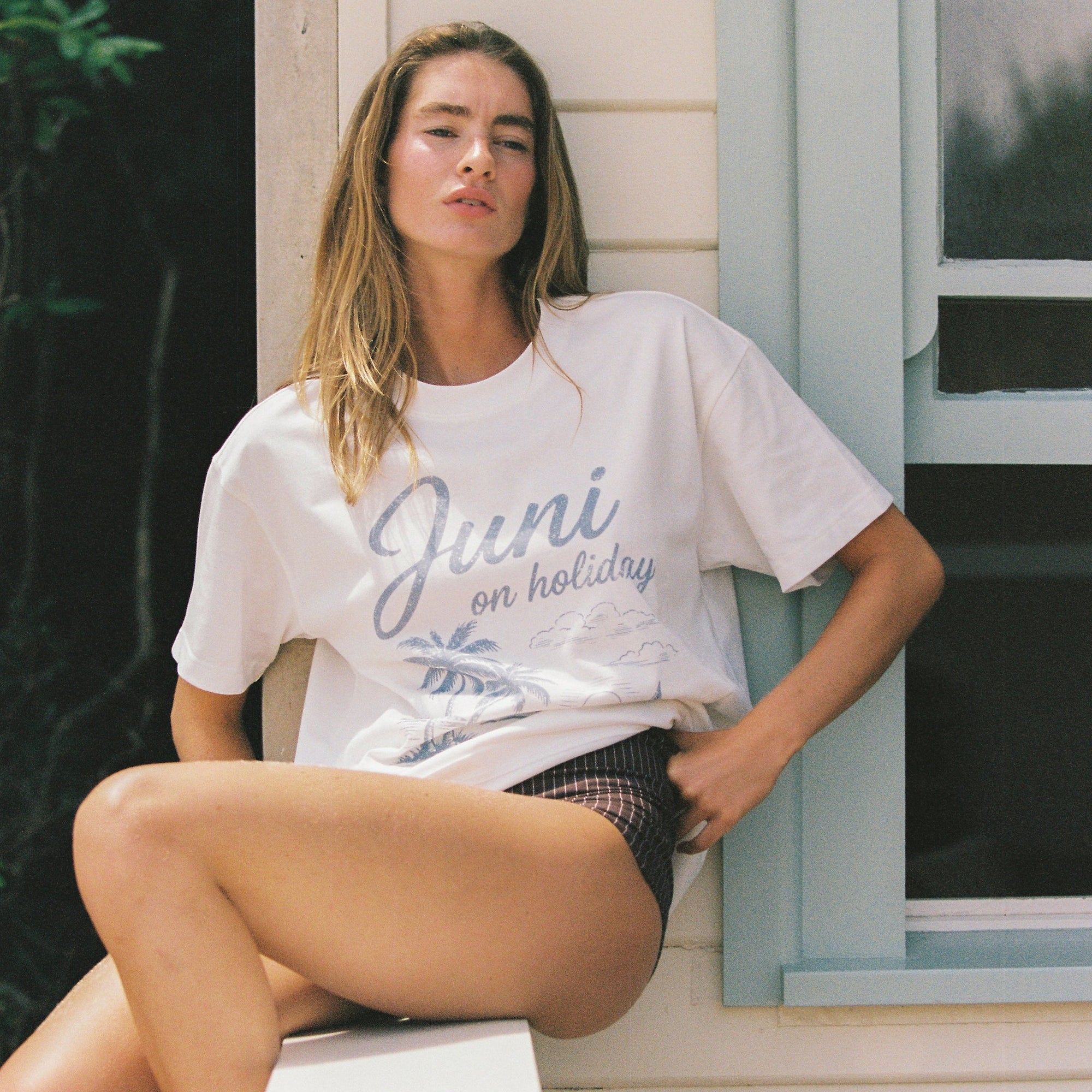 JUNI WOMENS HOLIDAY TEE