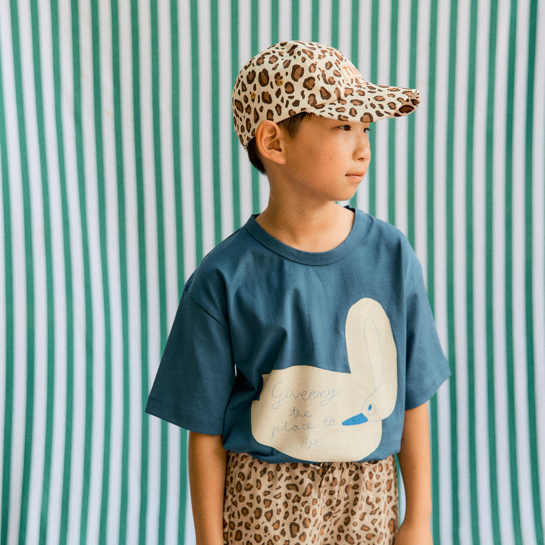 TINY COTTONS SWAN GRAPHIC TEE: LIGHT NAVY