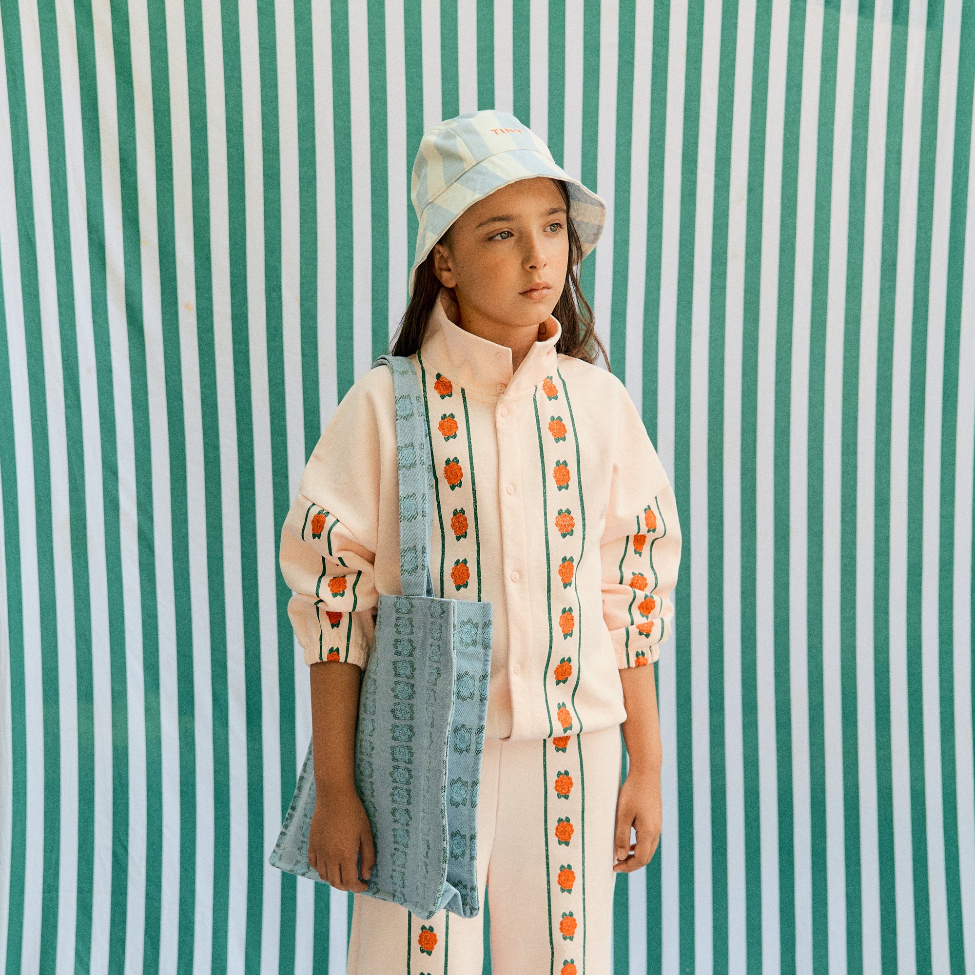 TINY COTTONS ROSES MOCKNECK SWEATSHIRT: PASTEL PINK