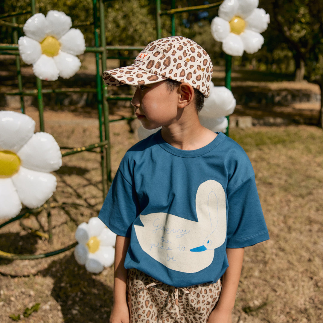 TINY COTTONS SWAN GRAPHIC TEE: LIGHT NAVY