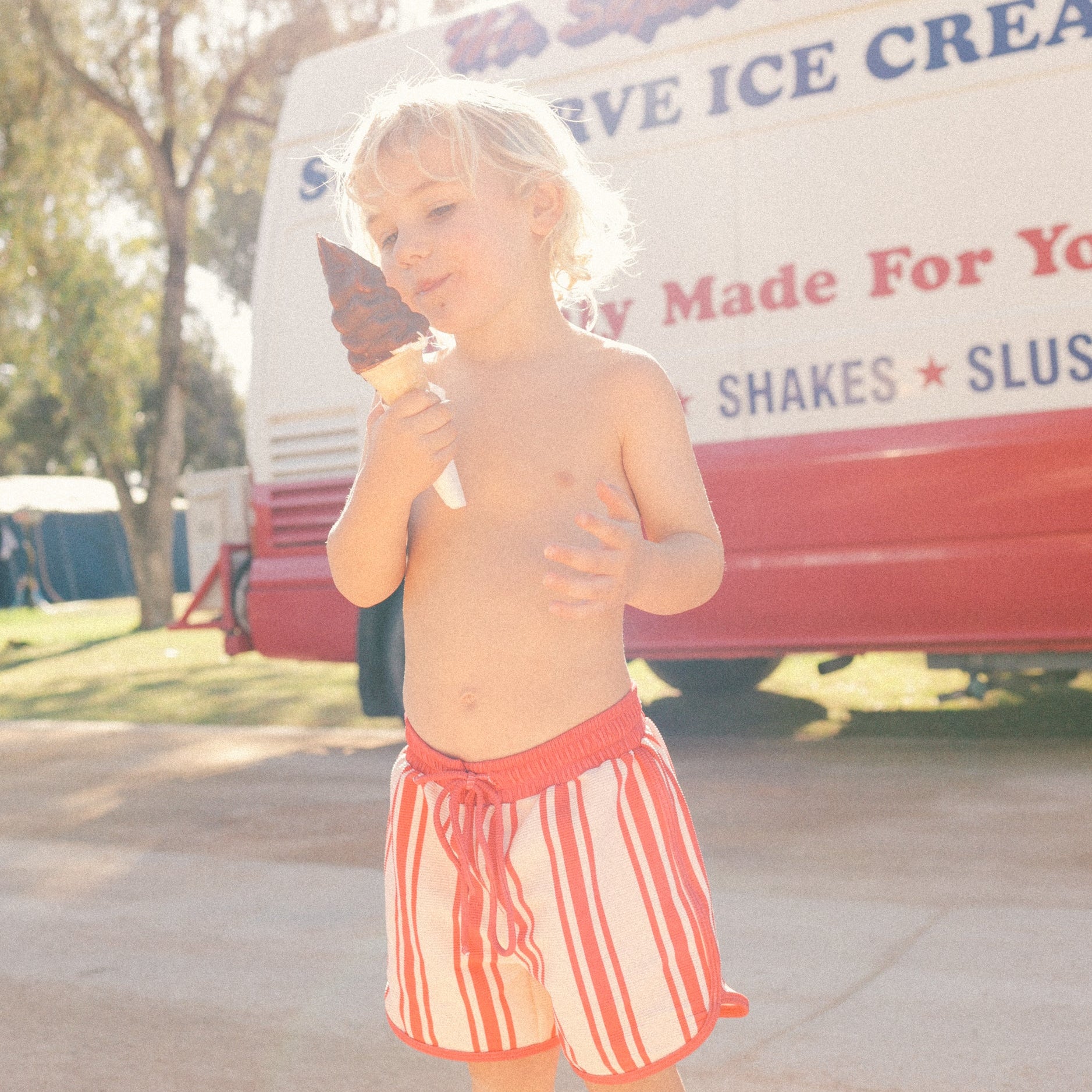 SMALL SWIM CLUB STRIPE SWIM SHORT: RED
