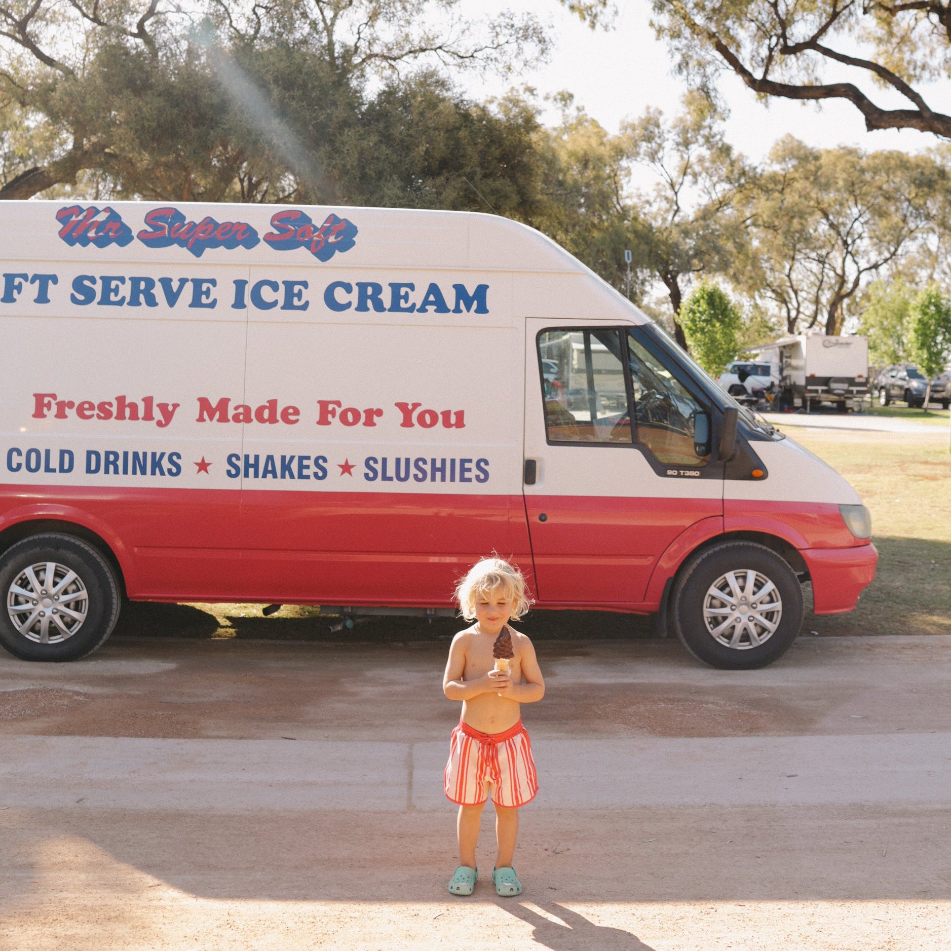 SMALL SWIM CLUB STRIPE SWIM SHORT: RED