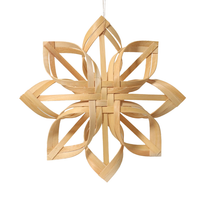 ROBERT GORDON SNOWFLAKE DECORATION: LARGE