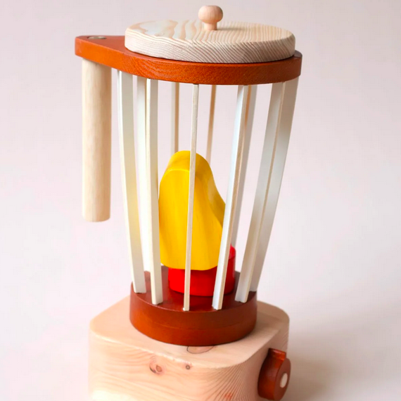 QTOYS WOODEN BLENDER