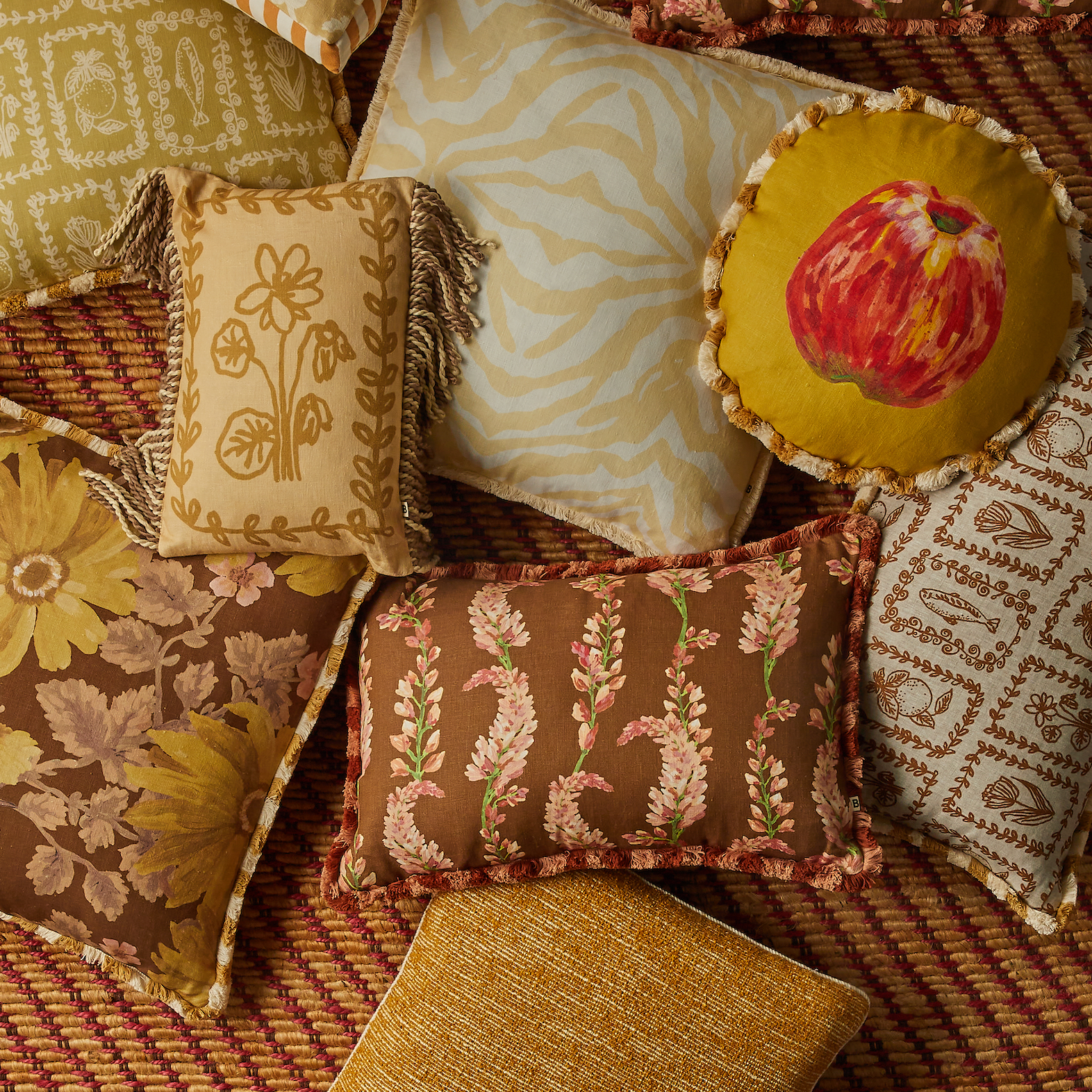 BONNIE AND NEIL PENNY BROWN CUSHION: 60X40CM