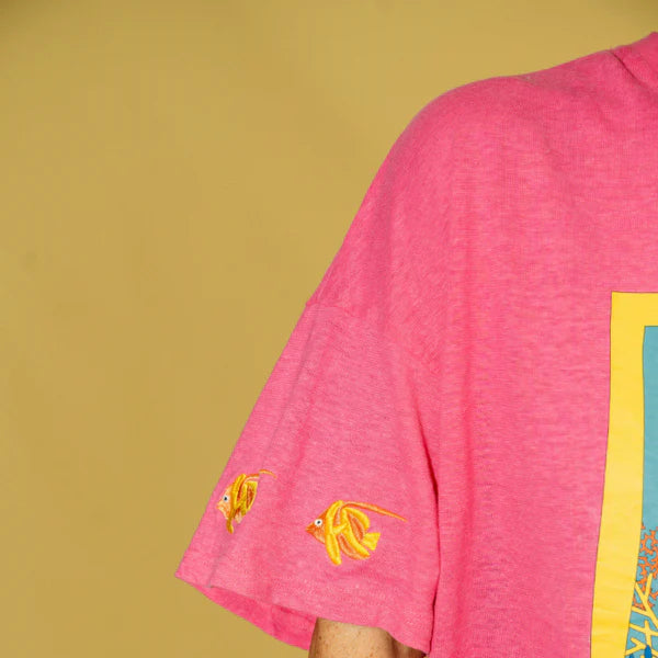 SPICY DUGONG SPICY GEO TEE: PINK