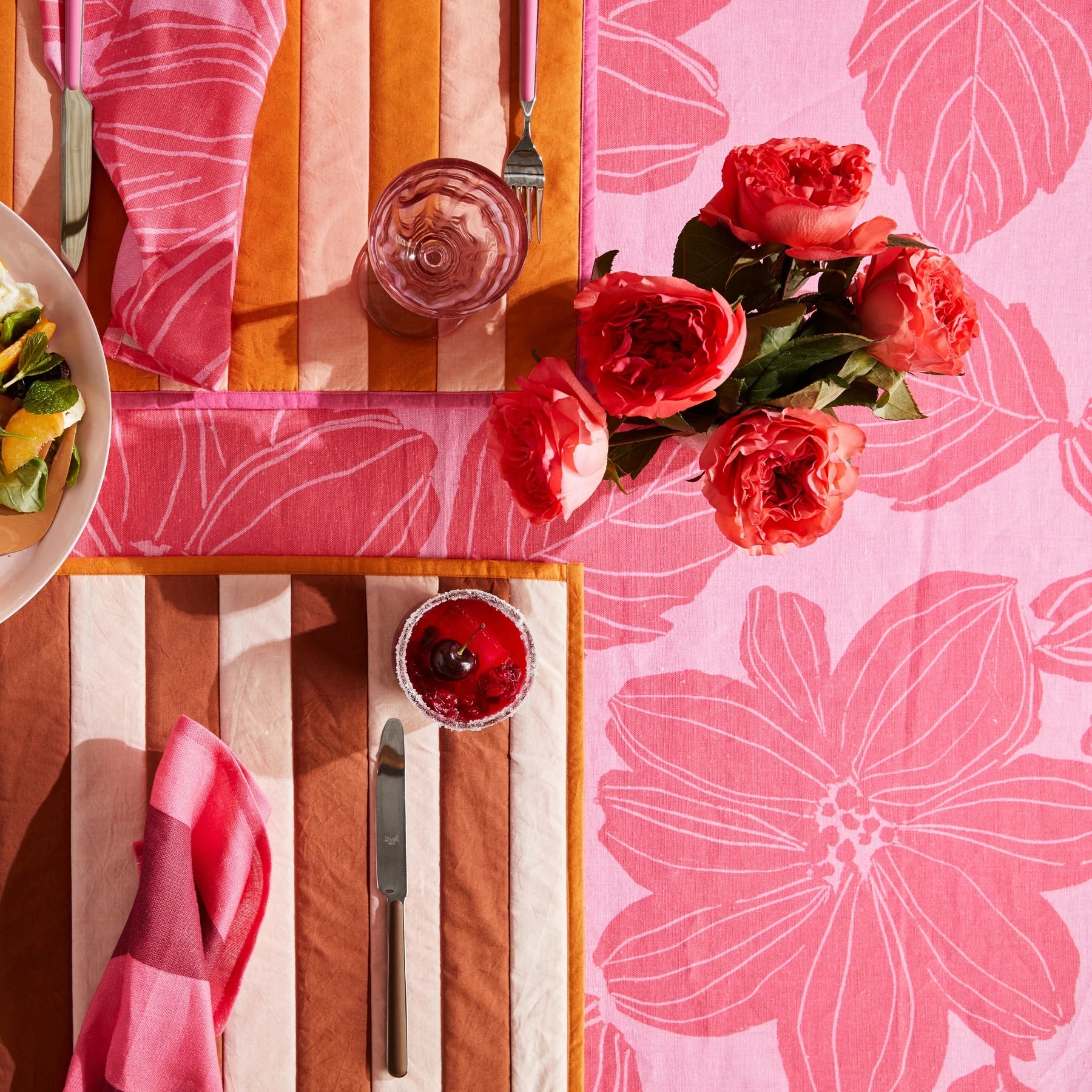 BONNIE AND NEIL TABLECLOTH: MARGOT PINK