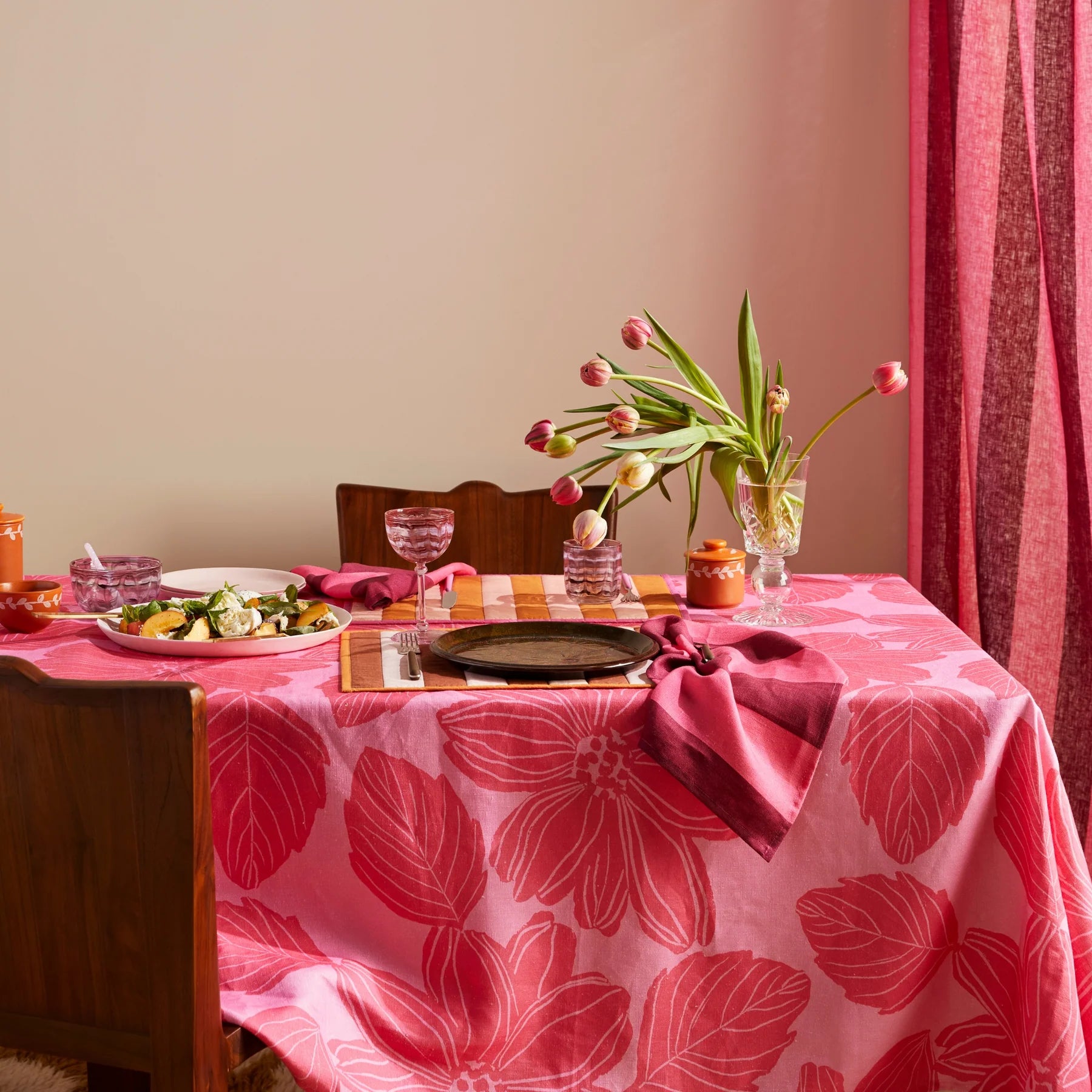 BONNIE AND NEIL TABLECLOTH: MARGOT PINK