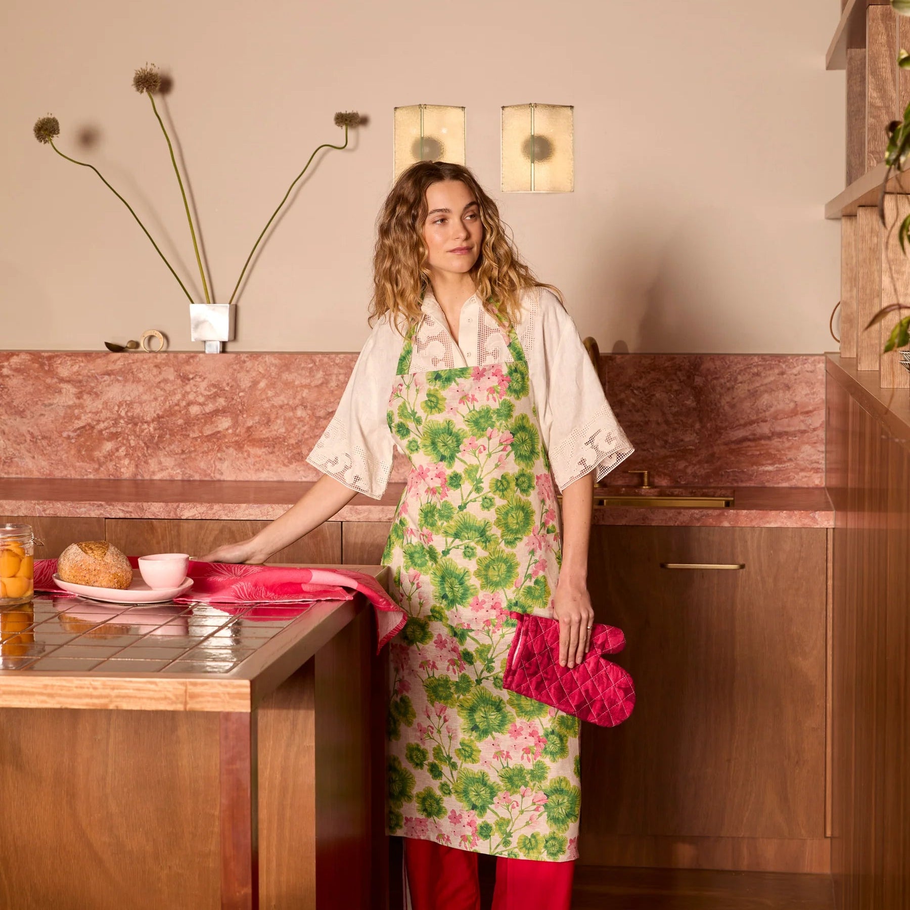 BONNIE AND NEIL LINEN TEA TOWEL: JARDIN PINK