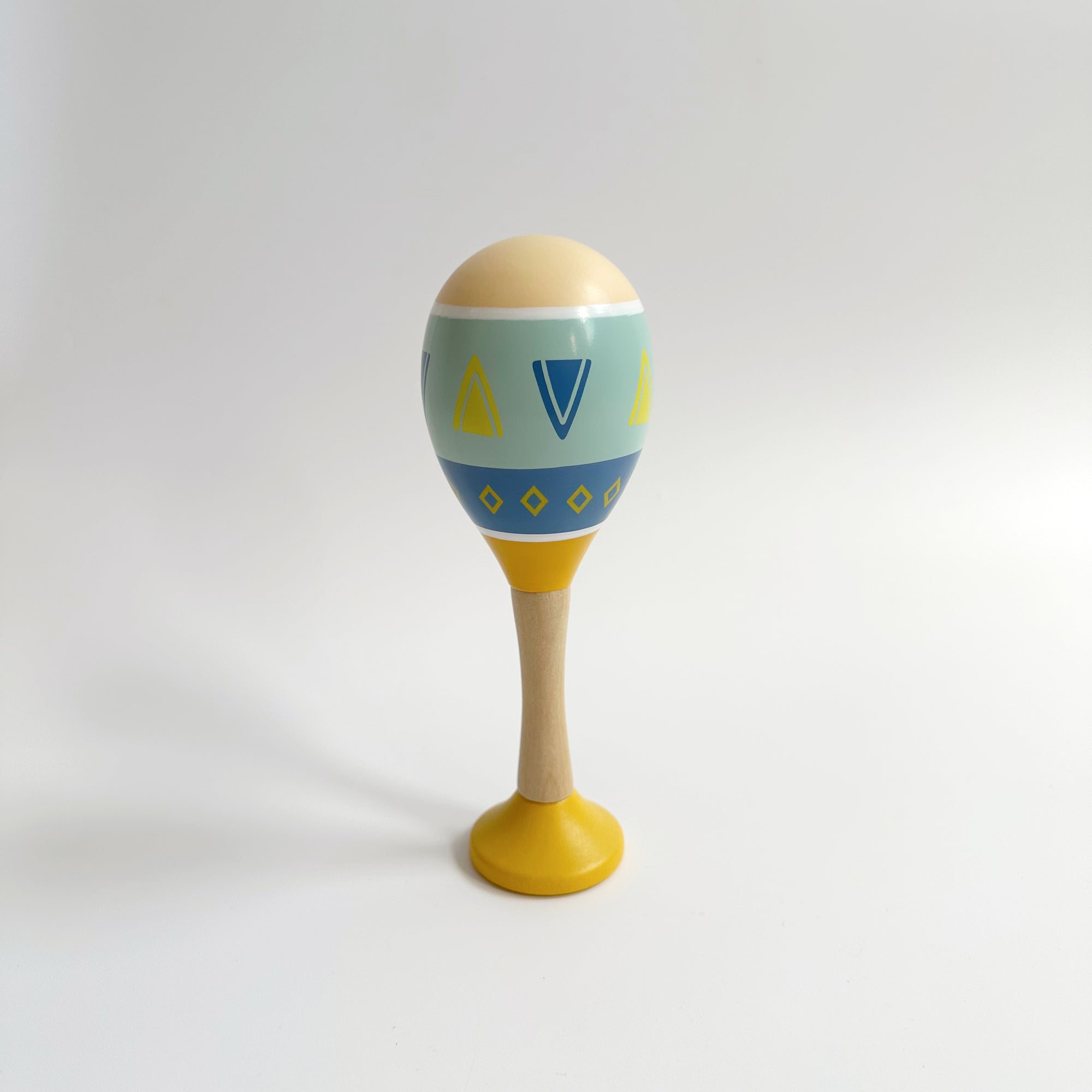 PATTERN PLAY MARACA RATTLE