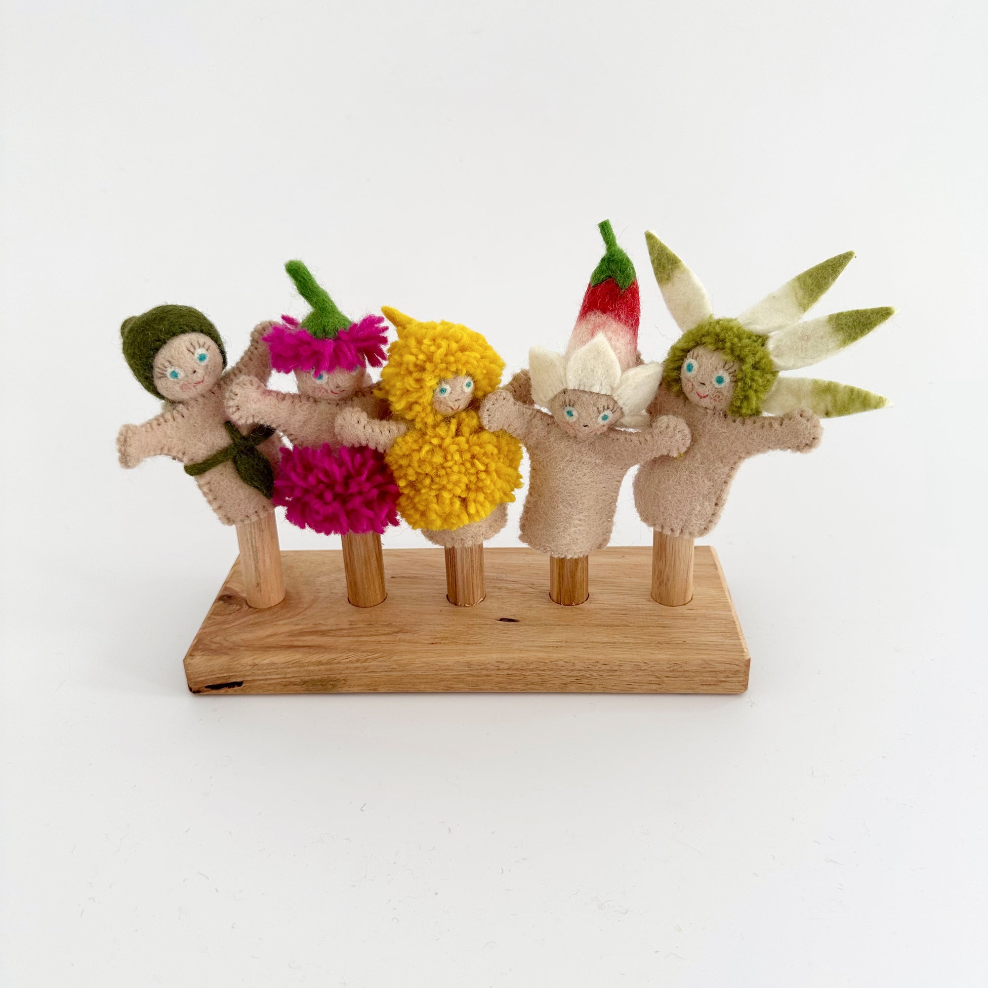 TARA TREASURES X MAY GIBBS BUSH BABIES FELT FINGER PUPPETS SET