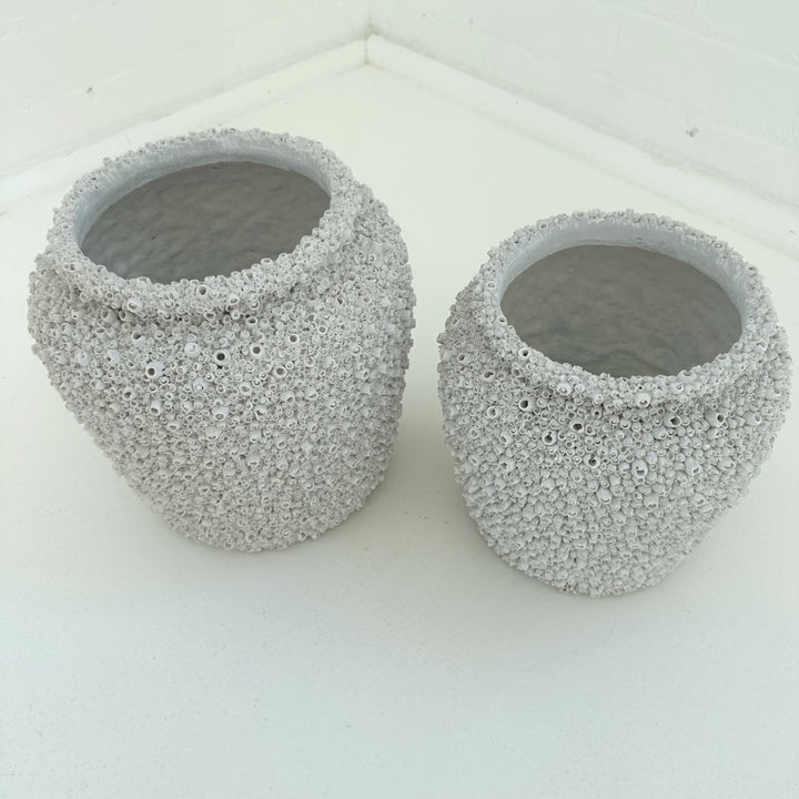 REINA RESIN POT