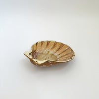 OCTAVIA CERAMIC PLATE: SCALLOP