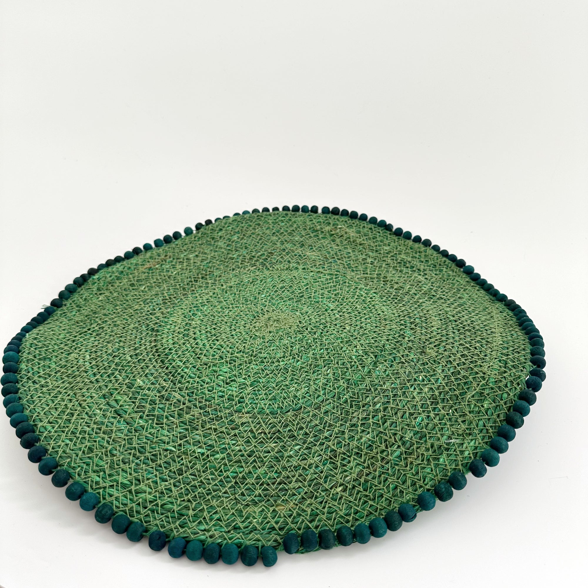 BLYTHE SEAGRASS/ BEADED PLACEMAT:  GREEN