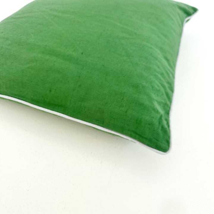 JANE LINEN/ COTTON CUSHION: EMERALD