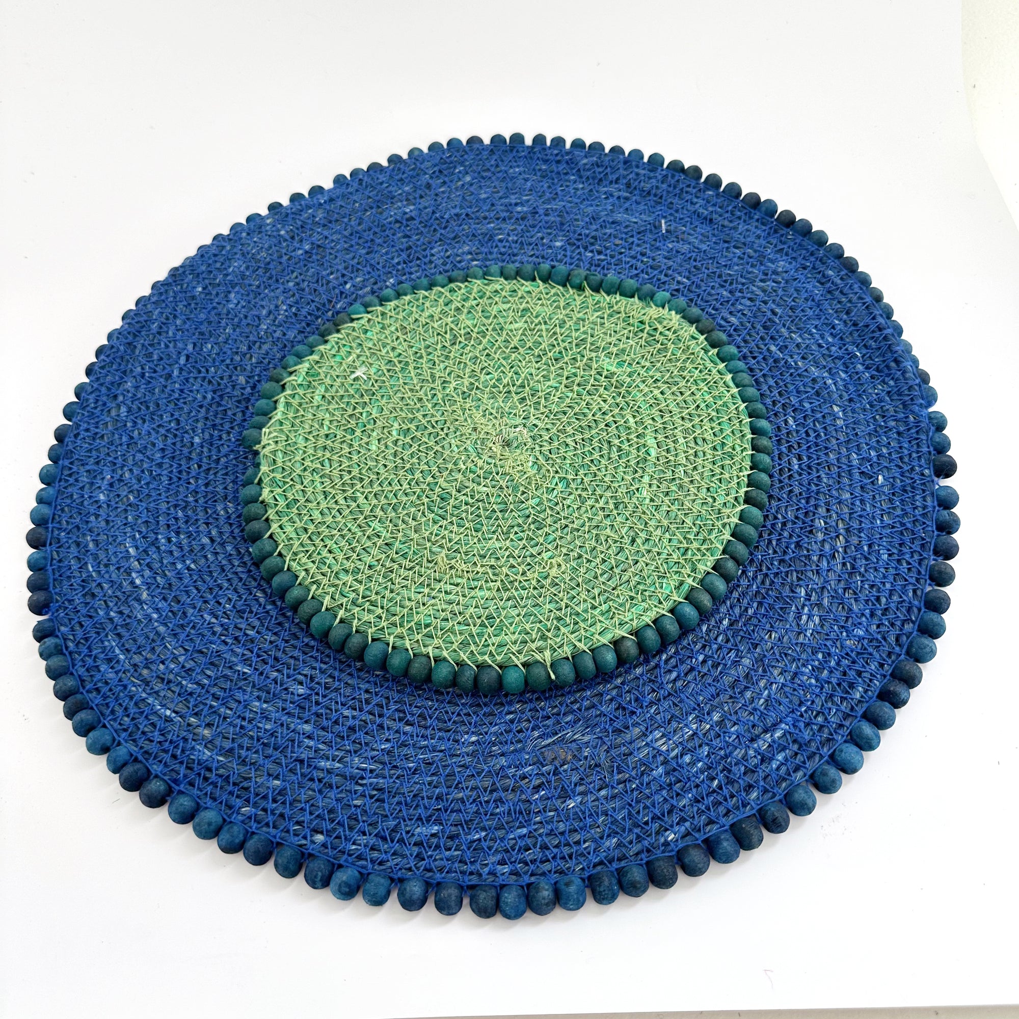 BLYTHE SEAGRASS/ BEADED PLACEMAT: BLUE