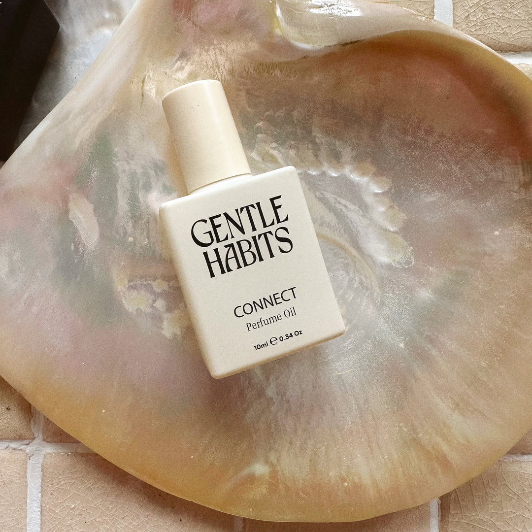 GENTLE HABITS PERFUME OIL: CONNECT