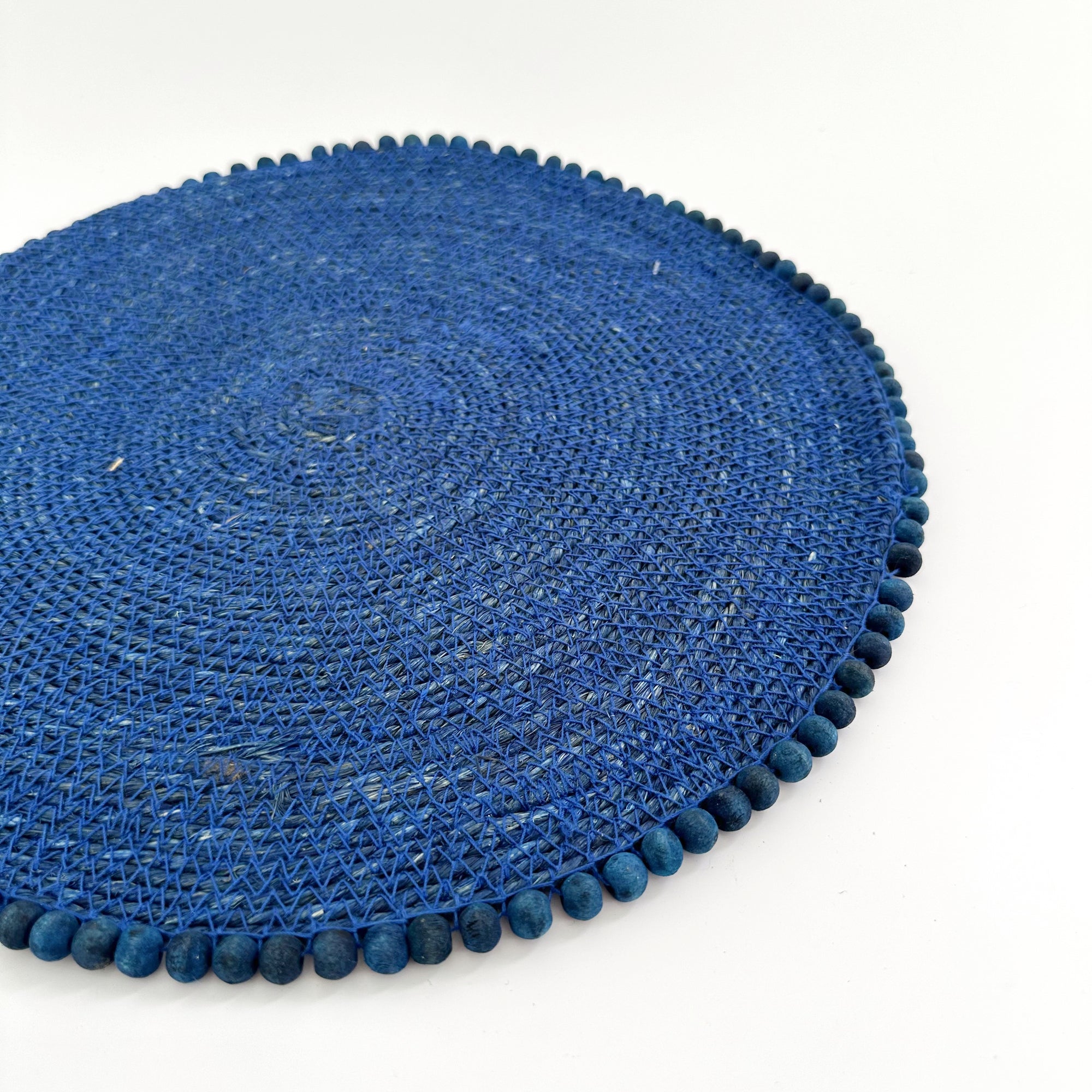 BLYTHE SEAGRASS/ BEADED PLACEMAT: BLUE