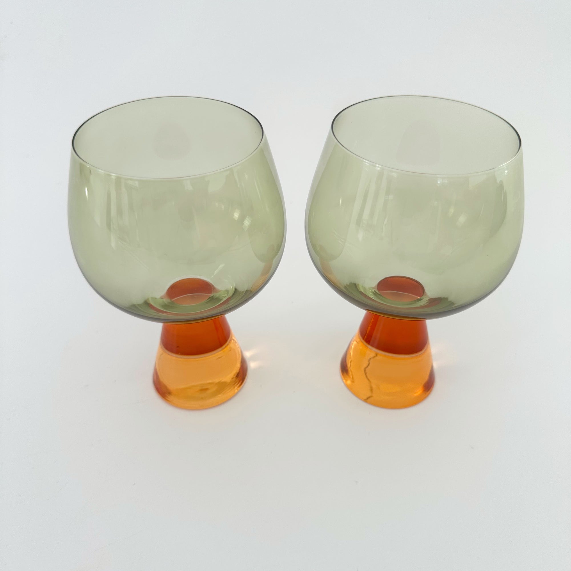 PYRAMID GLASS GOBLET 2PC: AMBER/ GREEN