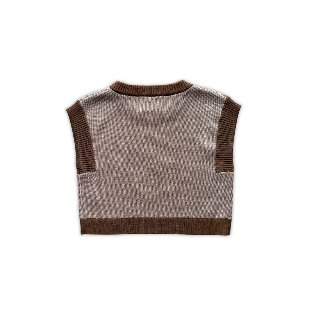 GROWN ORGANIC FIELDS EMBROIDERY KNIT VEST: ESPRESSO