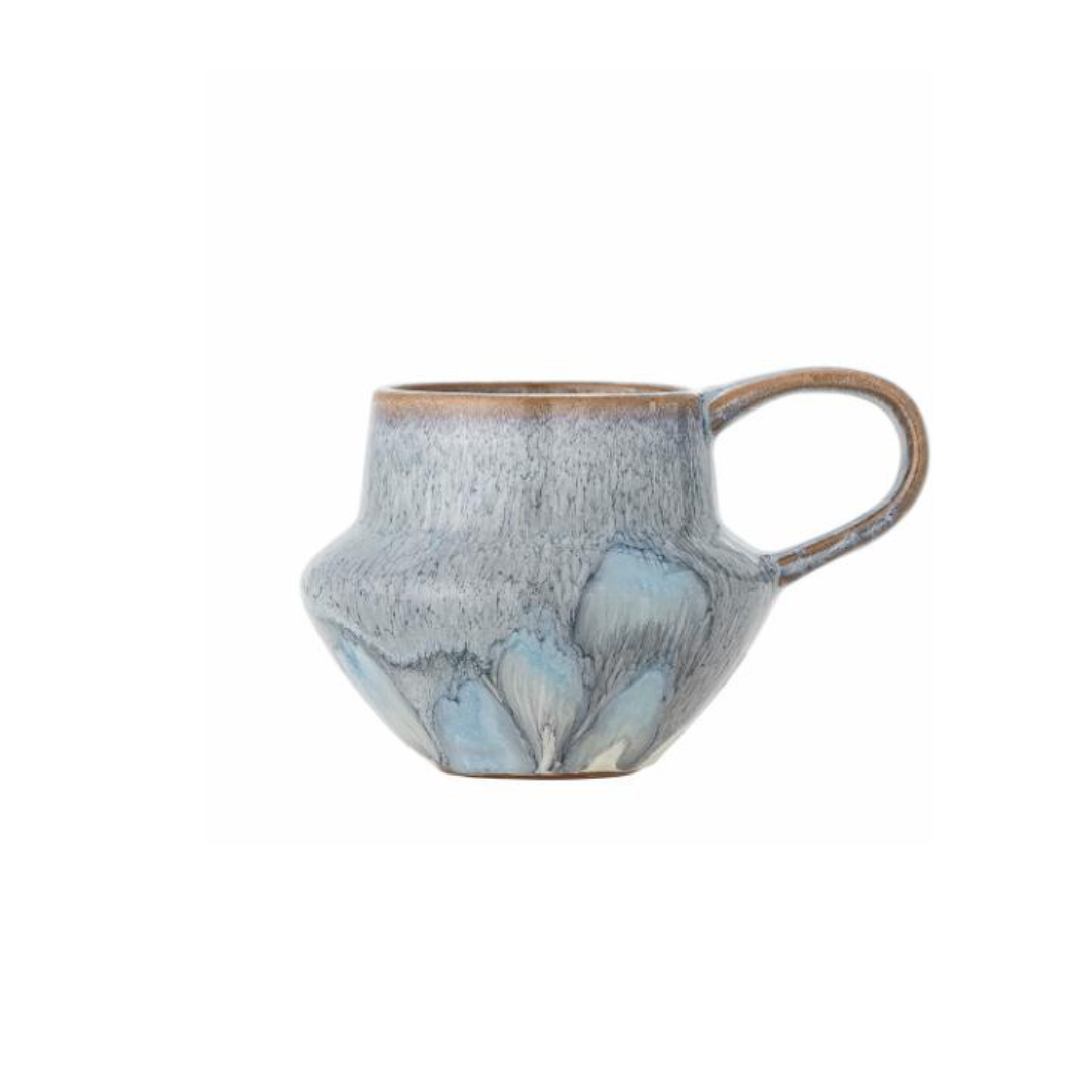 BLOOMINGVILLE BESSIE MUG: BLUE