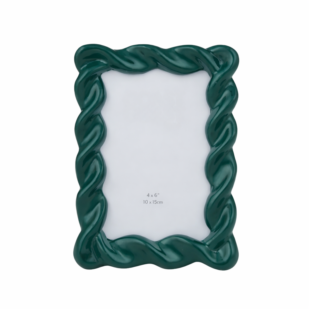 MYRTLE RESIN FRAME 4X6: FORREST