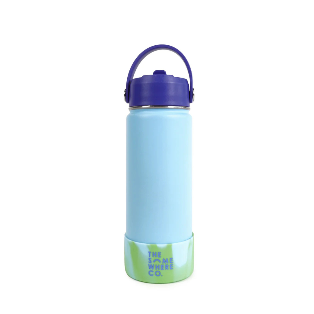 THE SOMEWHERE CO DUSTY BLUE SWIRL WATER BOTTLE: 500ML