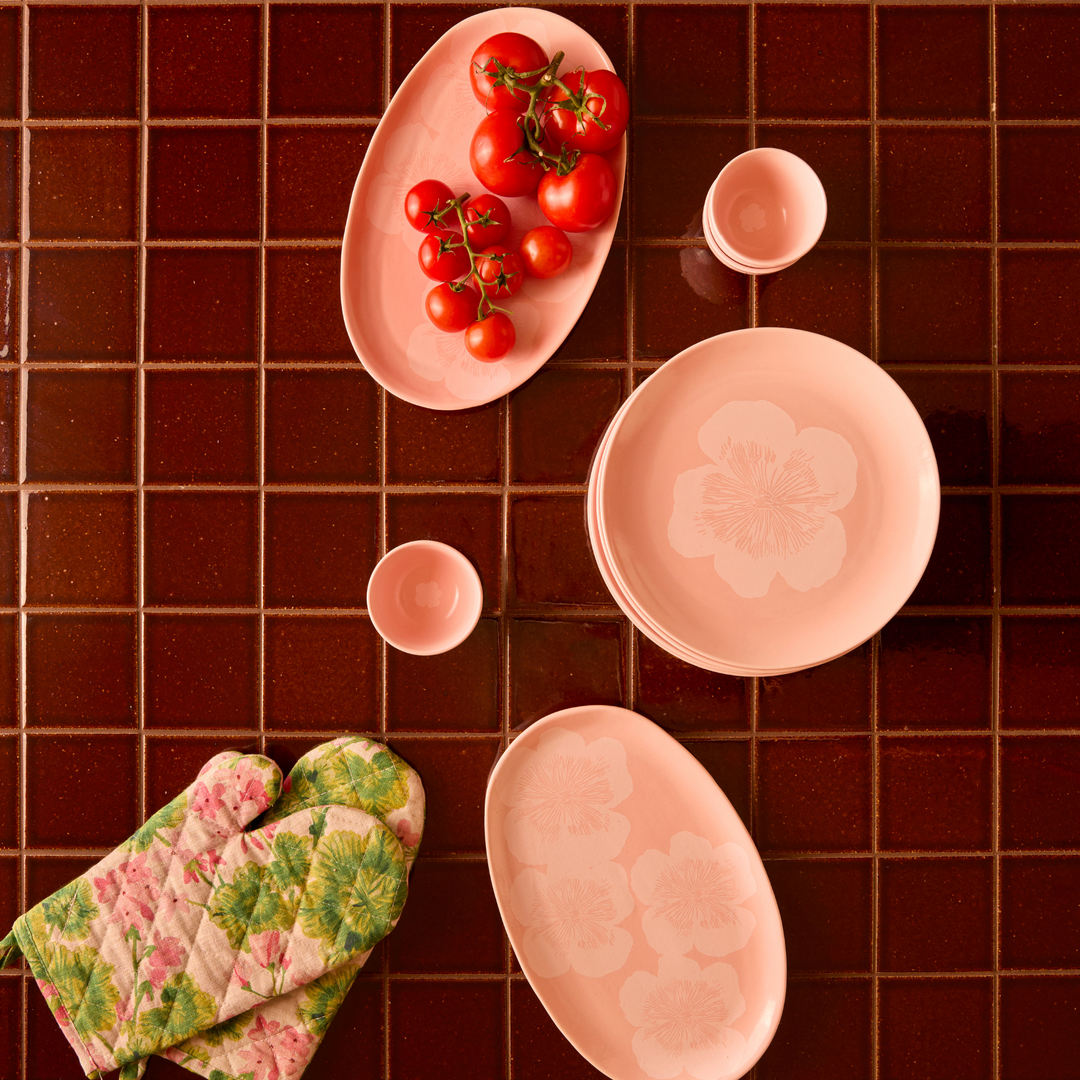 BONNIE AND NEIL JARDIN PINK PLATE