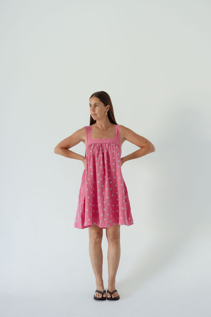 ALAKAI JUNO LACE NECK MINI DRESS: PINK FLORAL