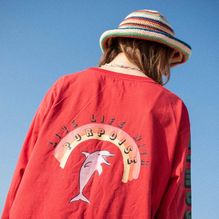 ATMOSEA ARTIST L/S TEE: LIVE LIFE WITH PORPOISE BY BRI O&