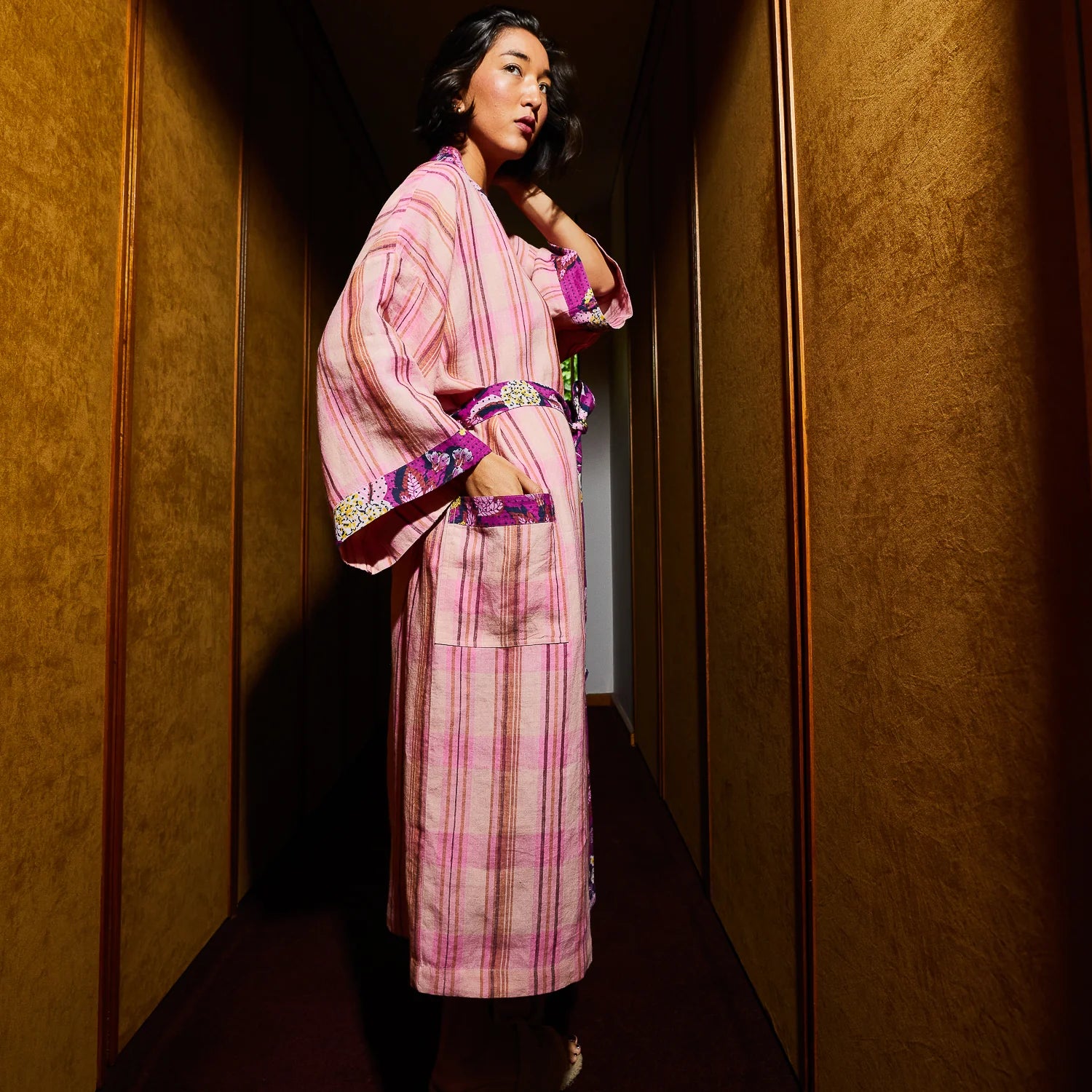 SAGE & CLARE NICOLETTE LINEN ROBE: POUDRE
