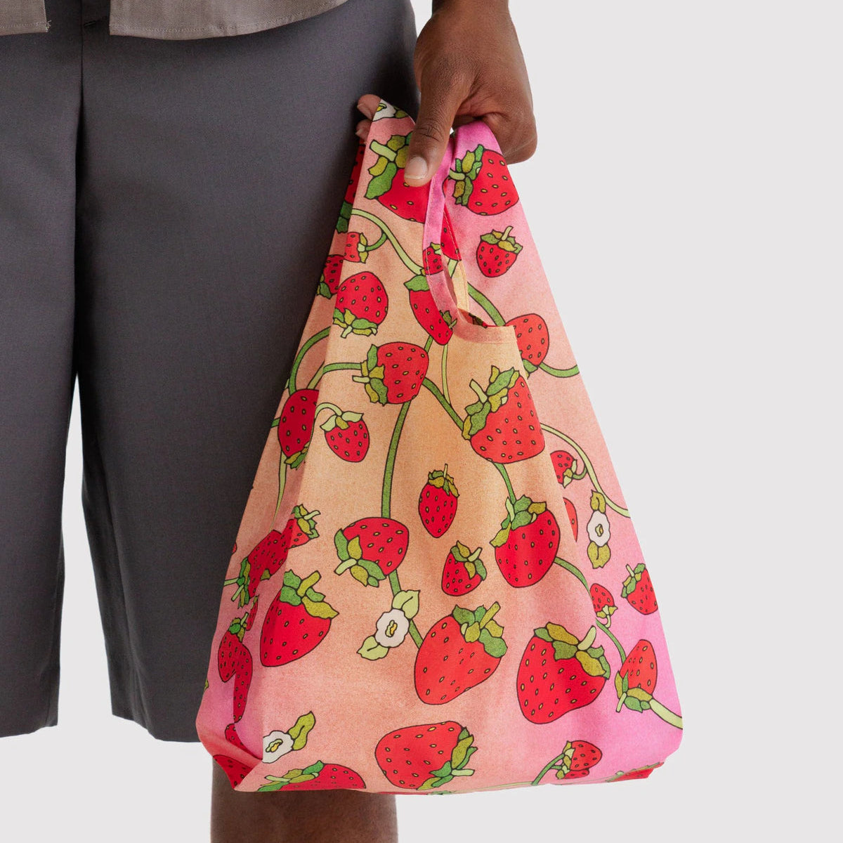 BAGGU BABY BAGGU: STRAWBERRY BLOSSOM
