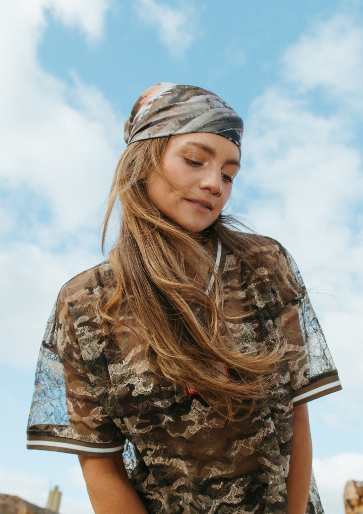 FAR MER CAMO LACE VEE 3