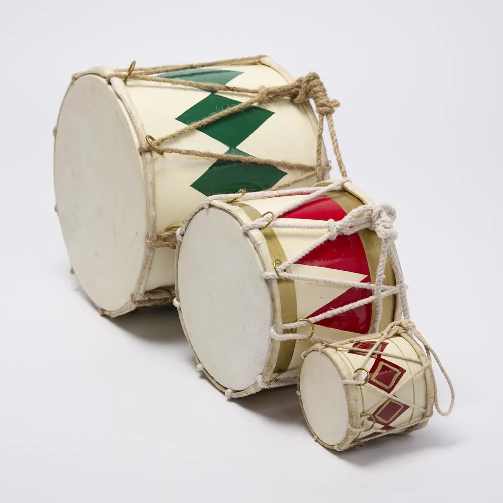 RAWHIDE DIAMOND DRUM: LRG/GREEN