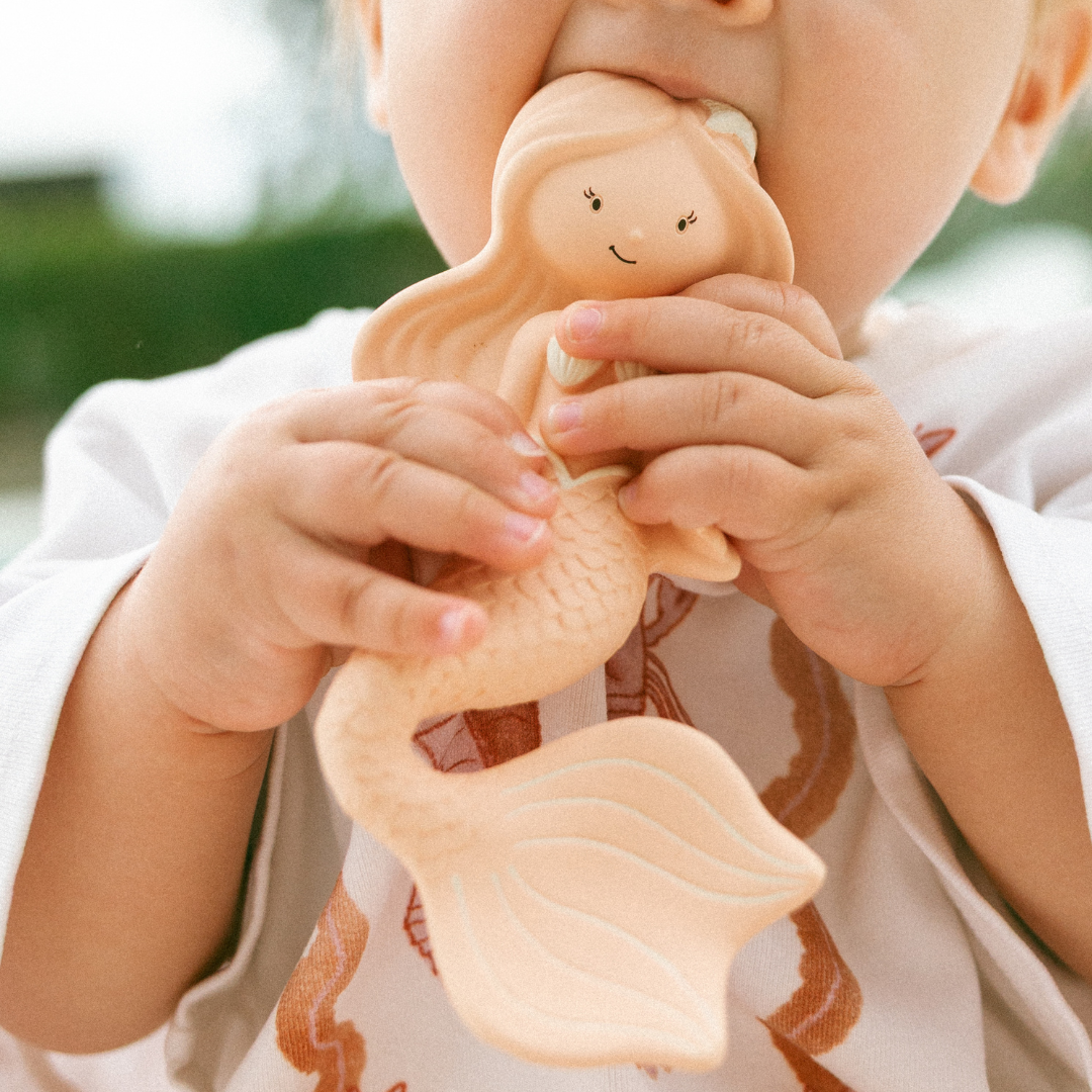 Winnie Parkes Maeve The Mermaid Teether Peach