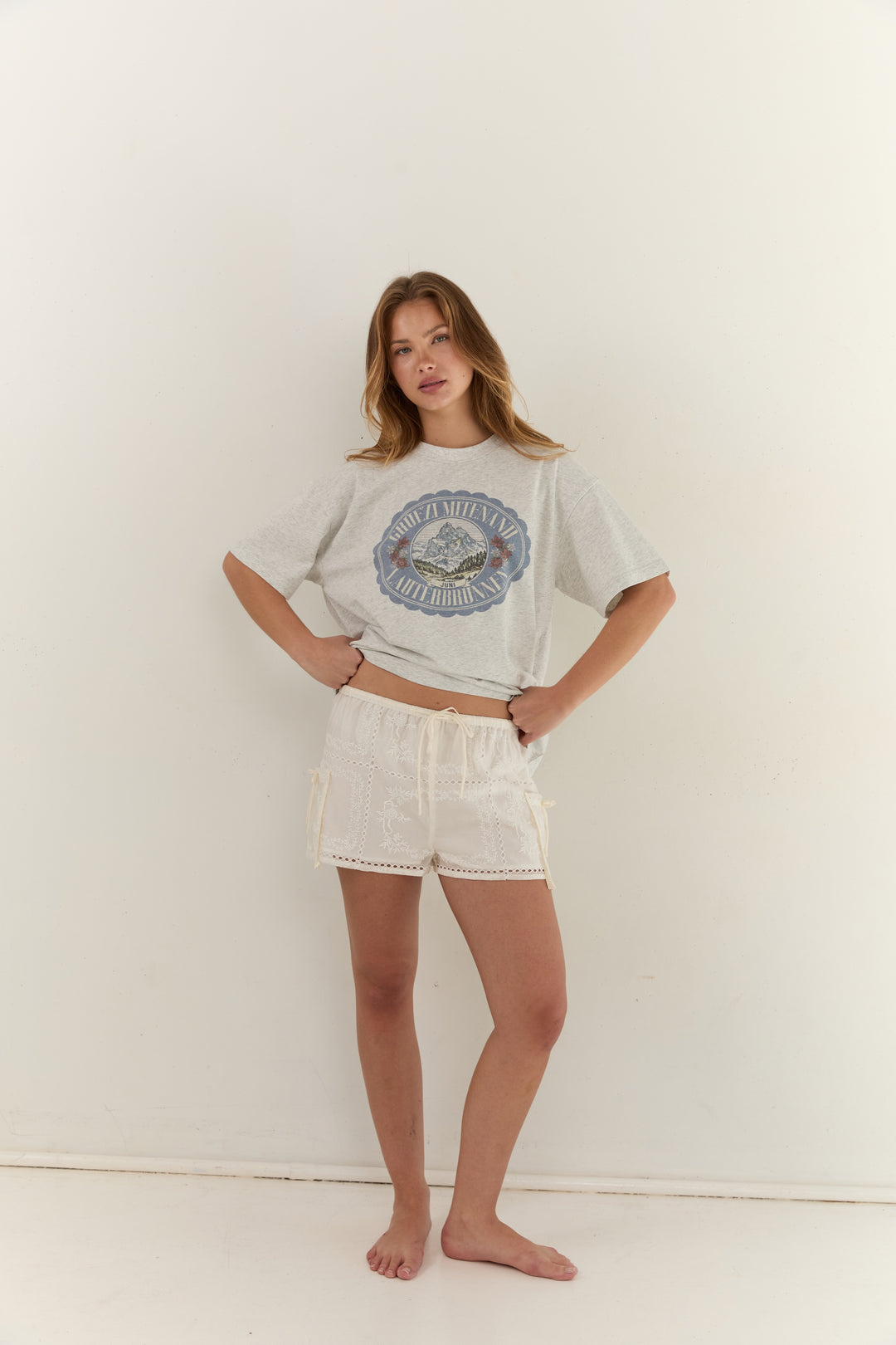 Juni Womens Millie Short Blanc - womens shorts
