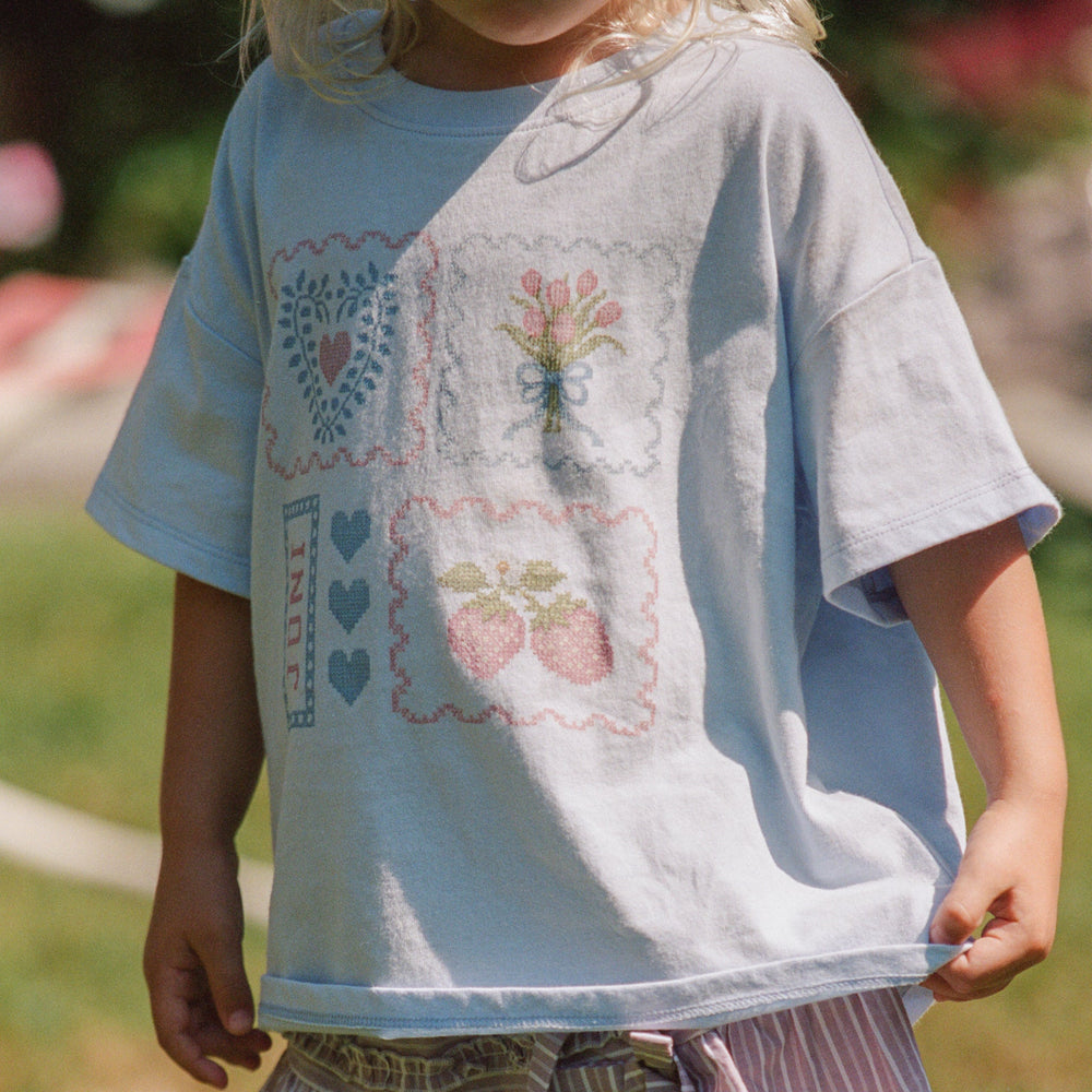 Juni Jnr Patchwork Tee Sky - kids tee