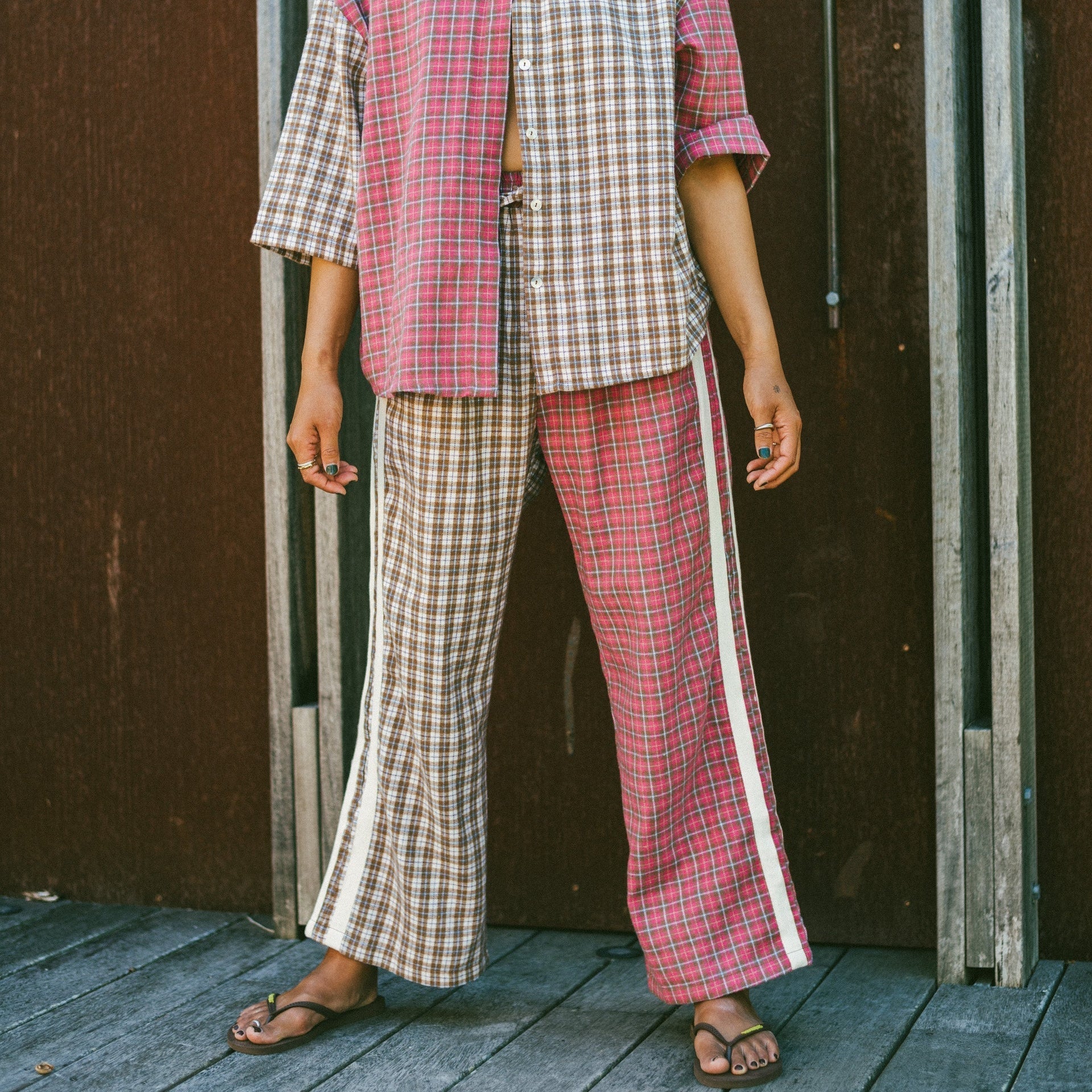 ATMOSEA FLANNEL FLARE PANT: STRAWBERRY MILK