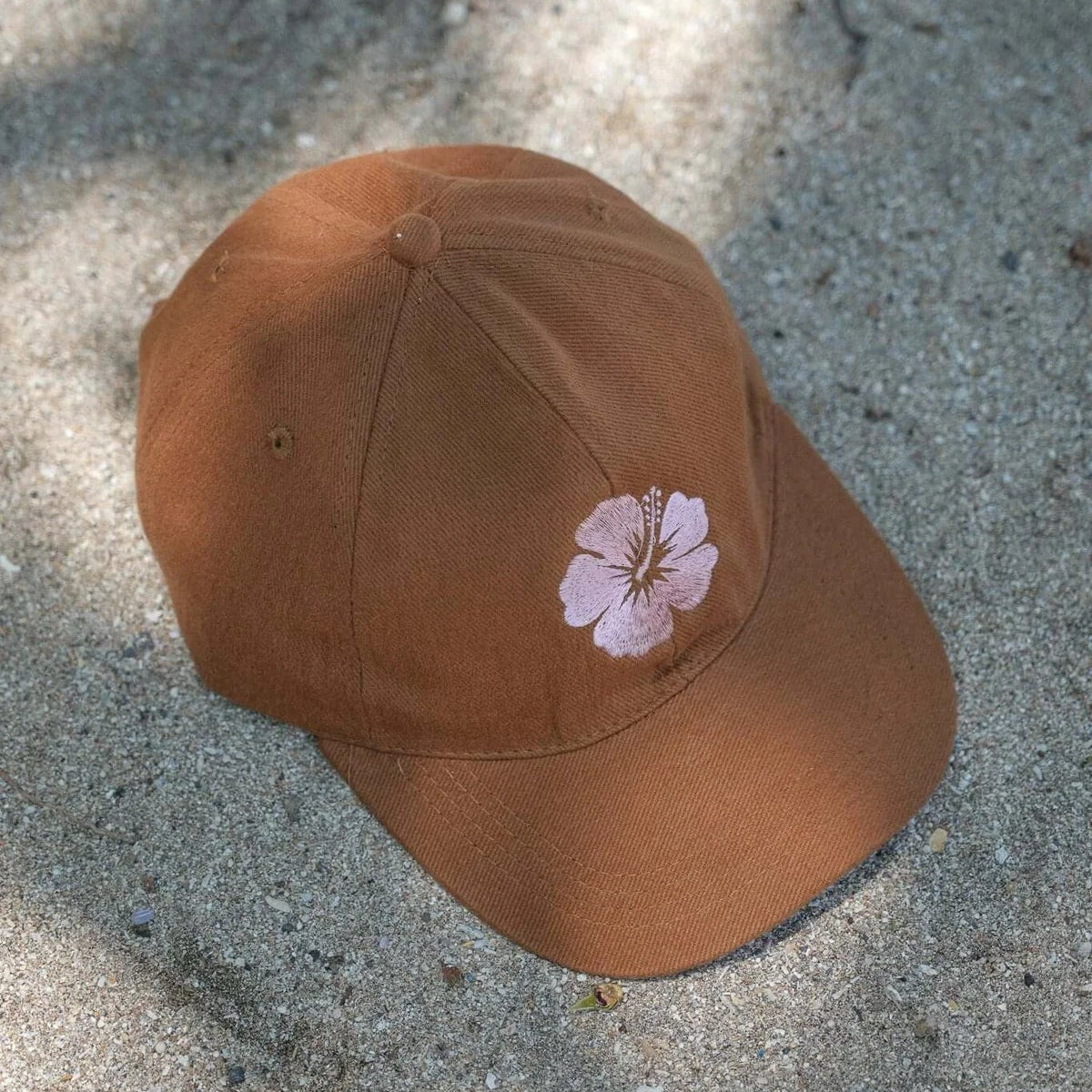 BLACK SALT CO. HIBISCUS FLOWER CAP