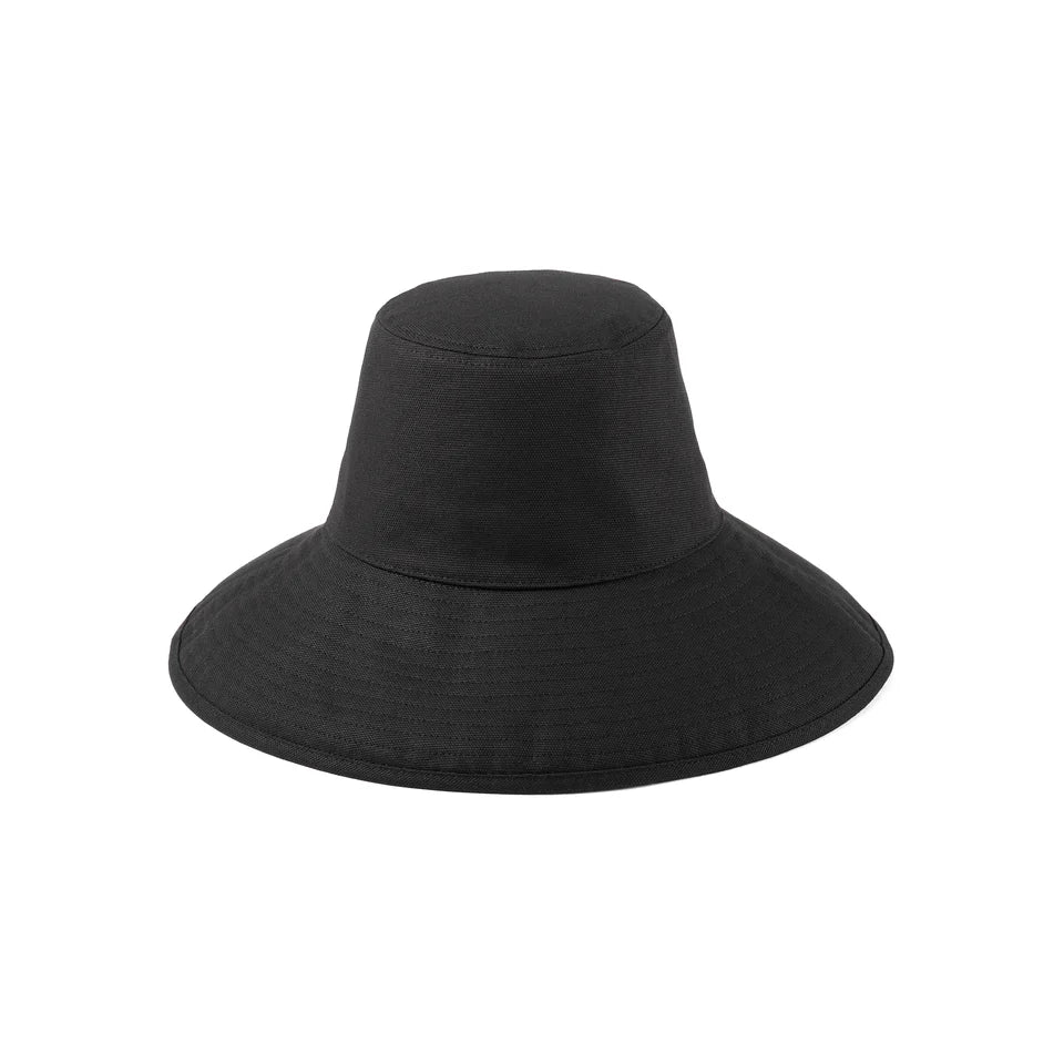 LACK OF COLOR HOLIDAY BUCKET HAT: BLACK CANVAS