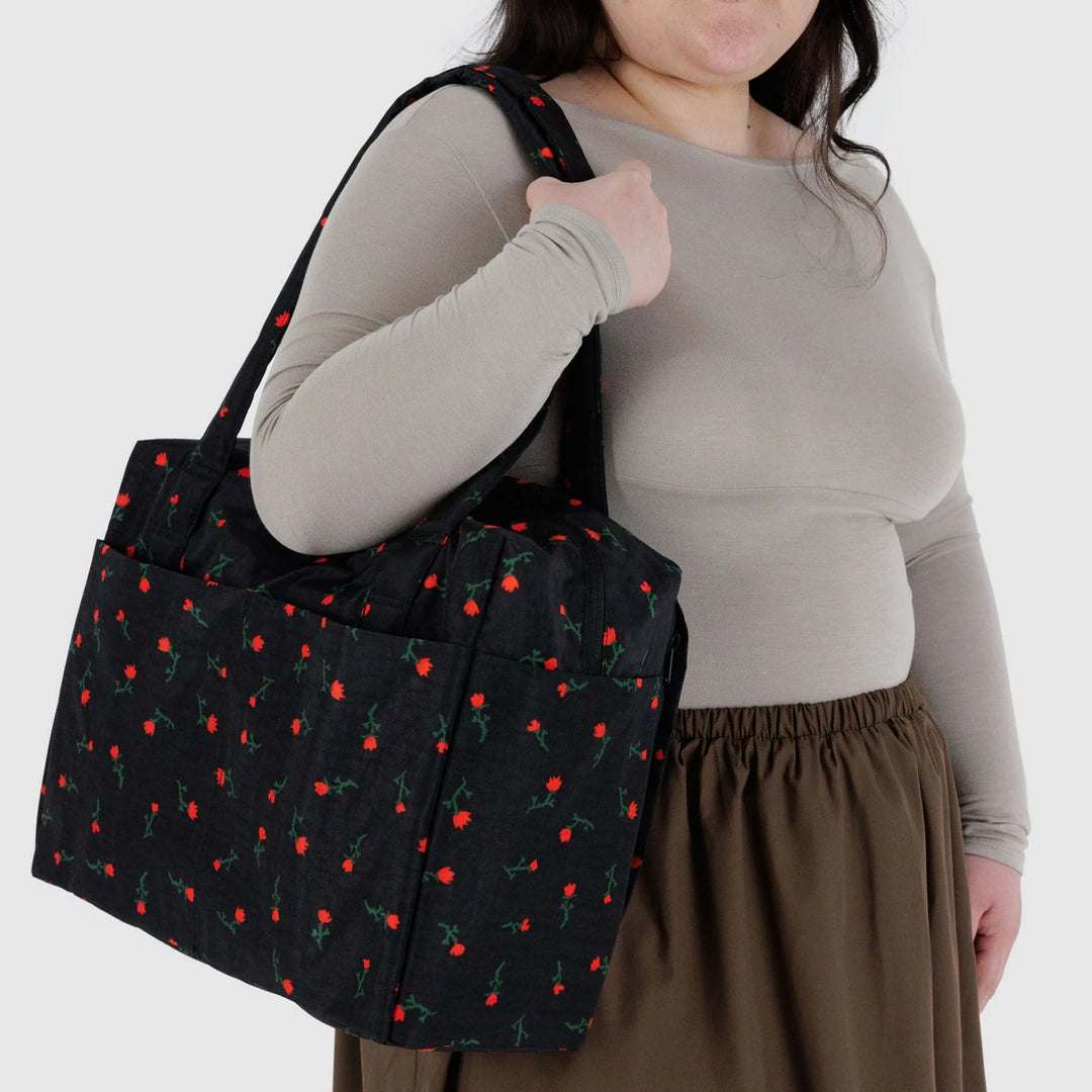BAGGU SMALL CLOUD CARRY-ON: PAINTED WILDFLOWER