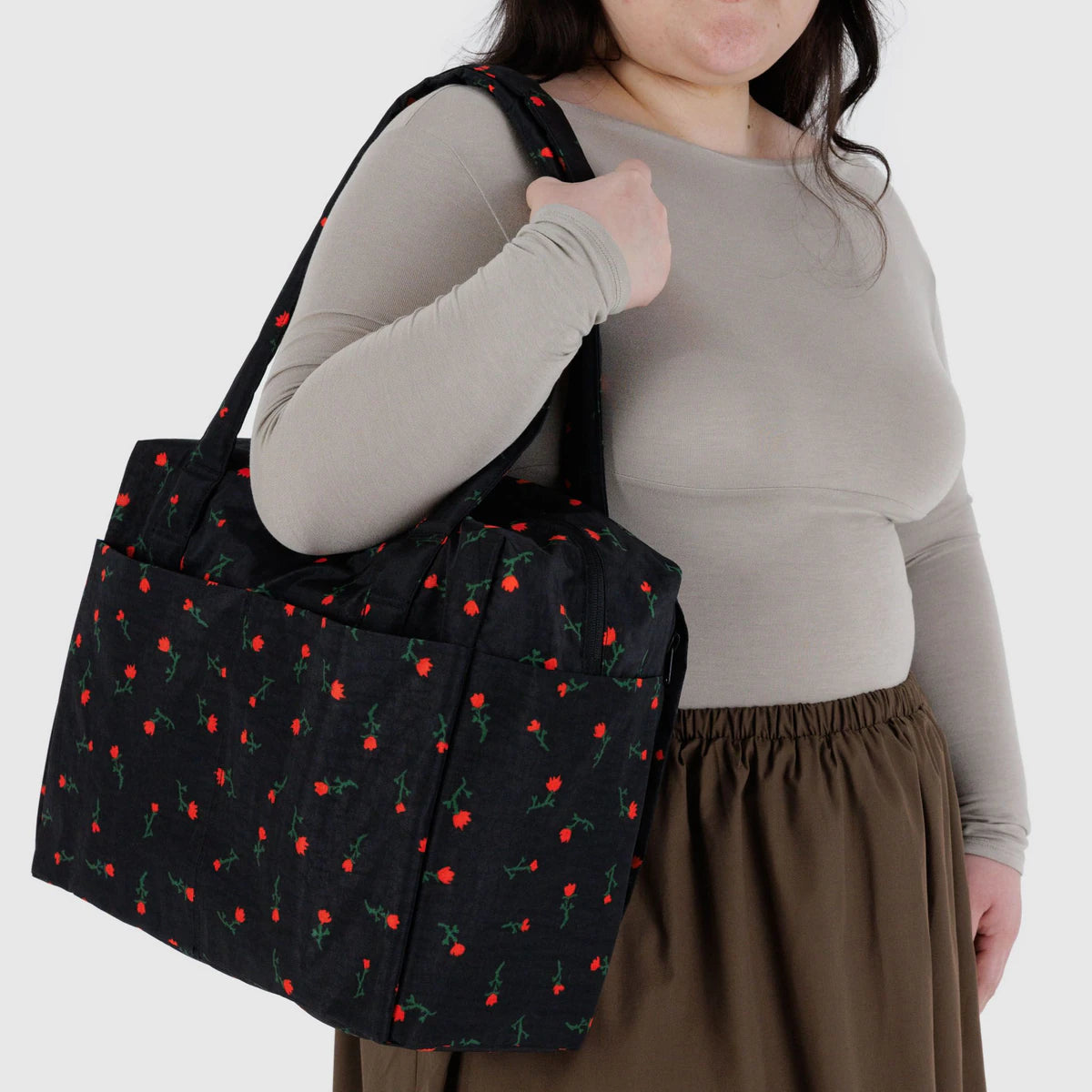 BAGGU SMALL CLOUD CARRY-ON: PAINTED WILDFLOWER