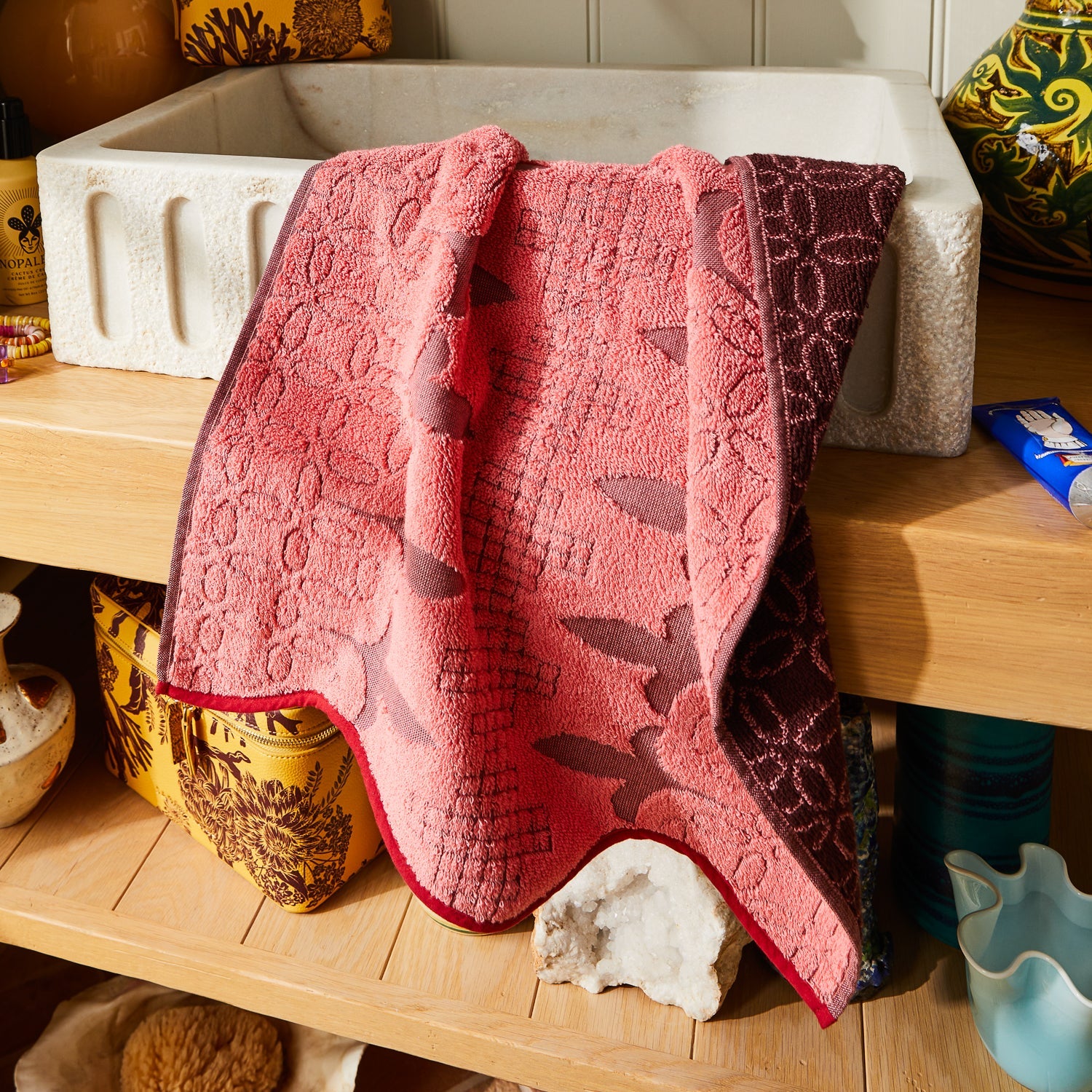 SAGE & CLARE ESME HAND TOWEL: HIBISCUS