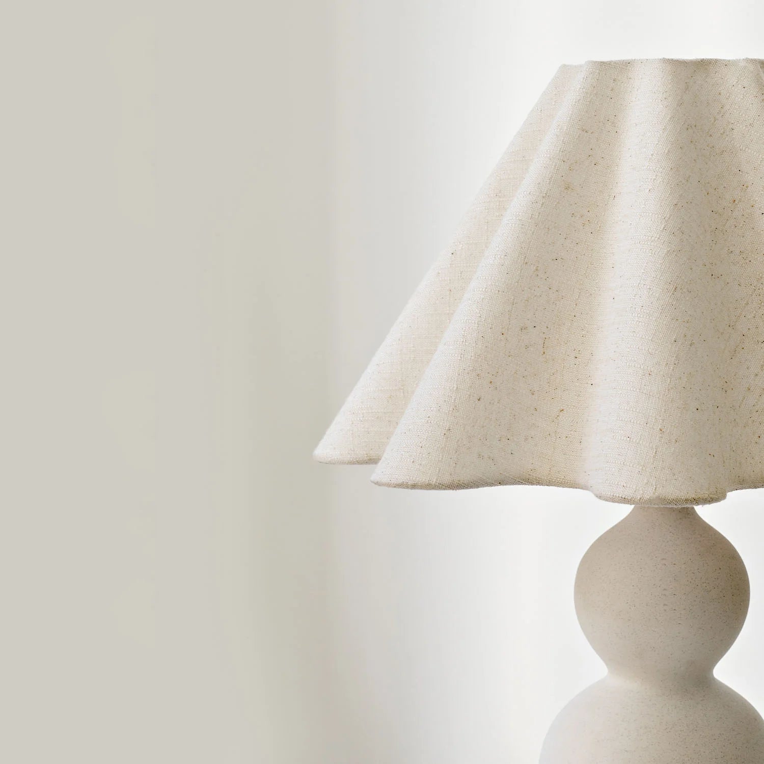 PAOLA & JOY MILA TABLE LAMP