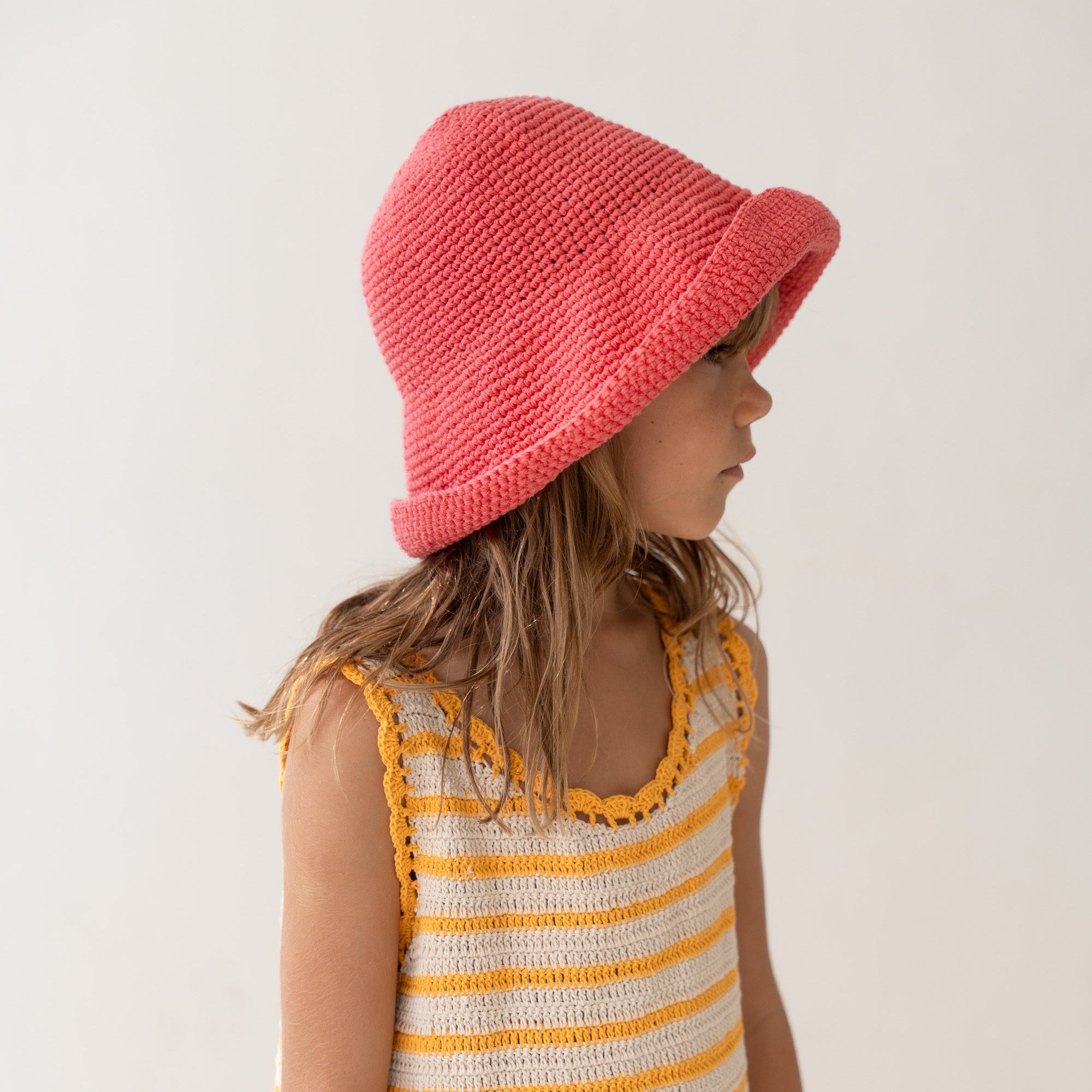 ILLOURA CROCHET HAT: HIBISCUS