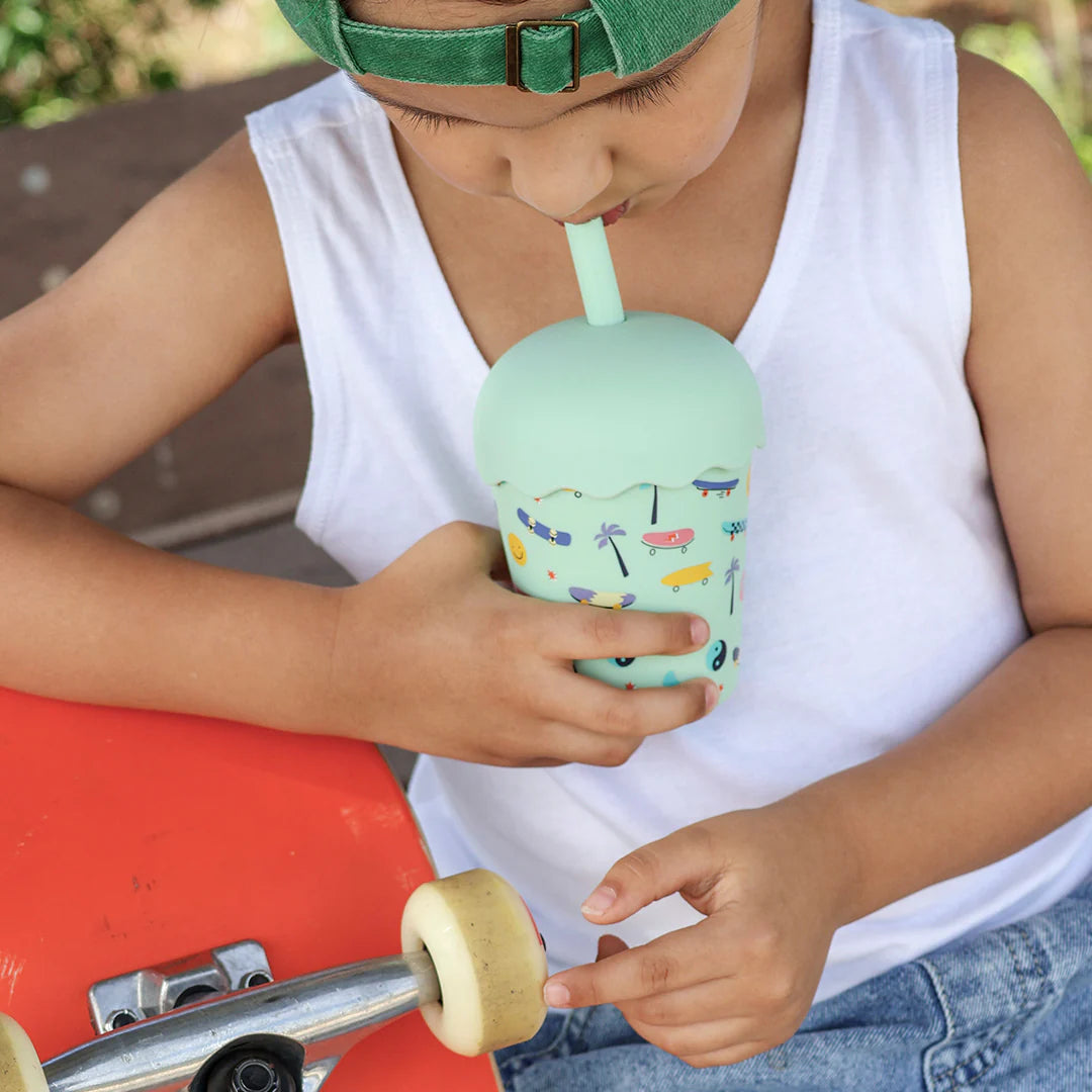 CHINO CLUB MINI SMOOTHIE CUP & STRAW: SKATE AQUA