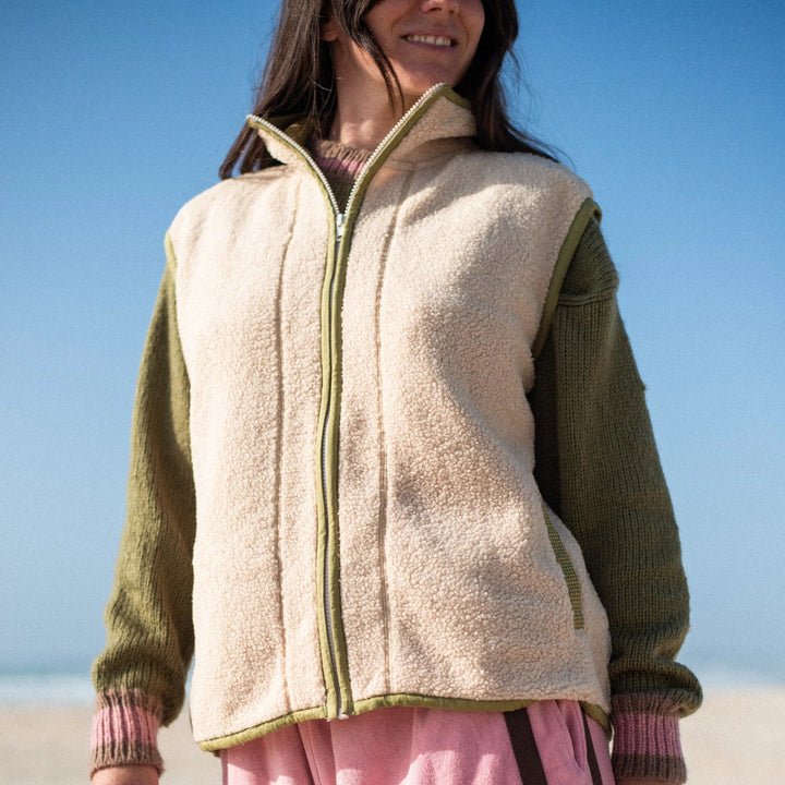ATMOSEA SURF COACH FRONT ZIP VEST: CREAM/ HOUNDS TOOTH